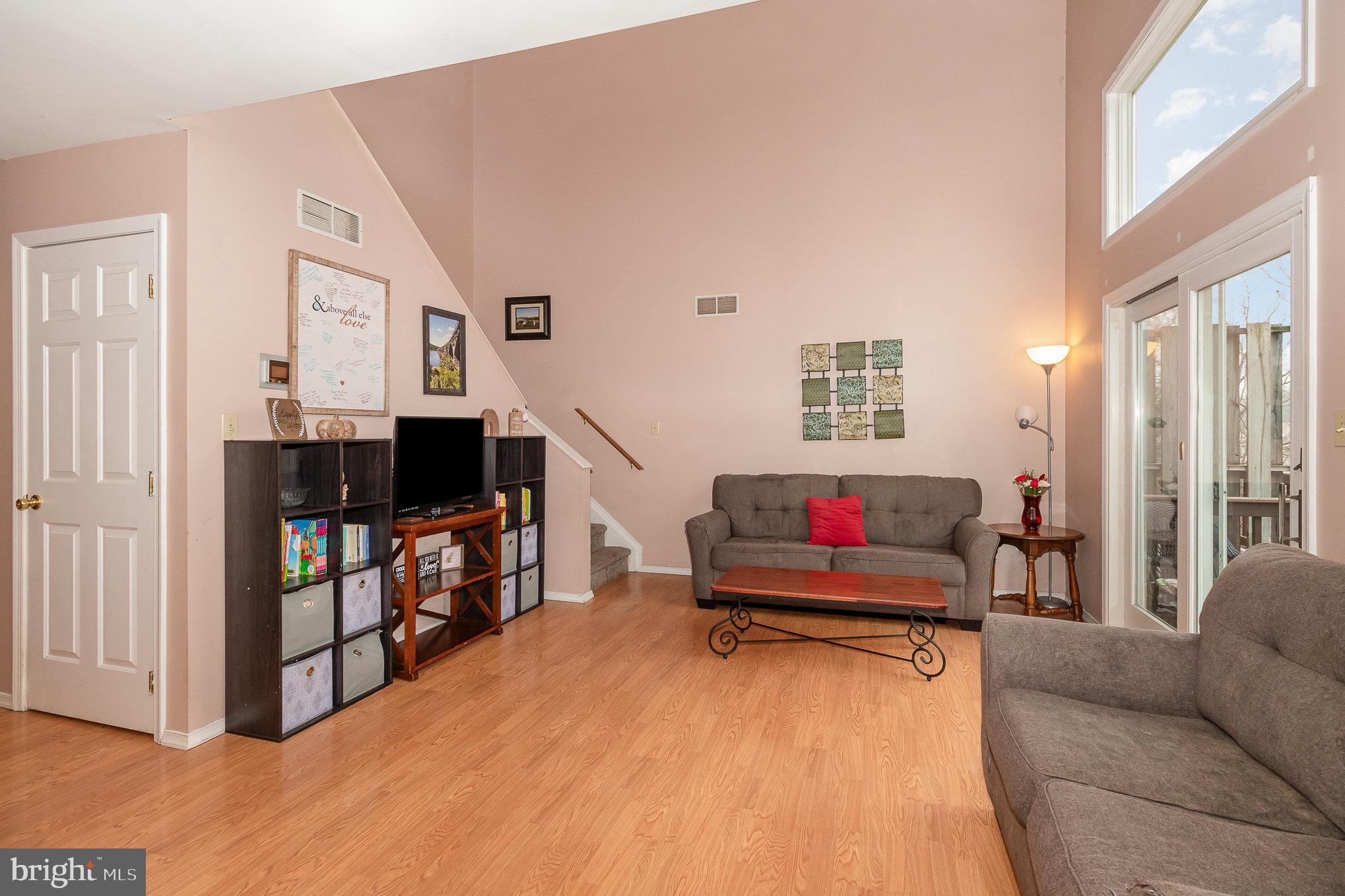 NORTHWOODS CROSSING - Residential