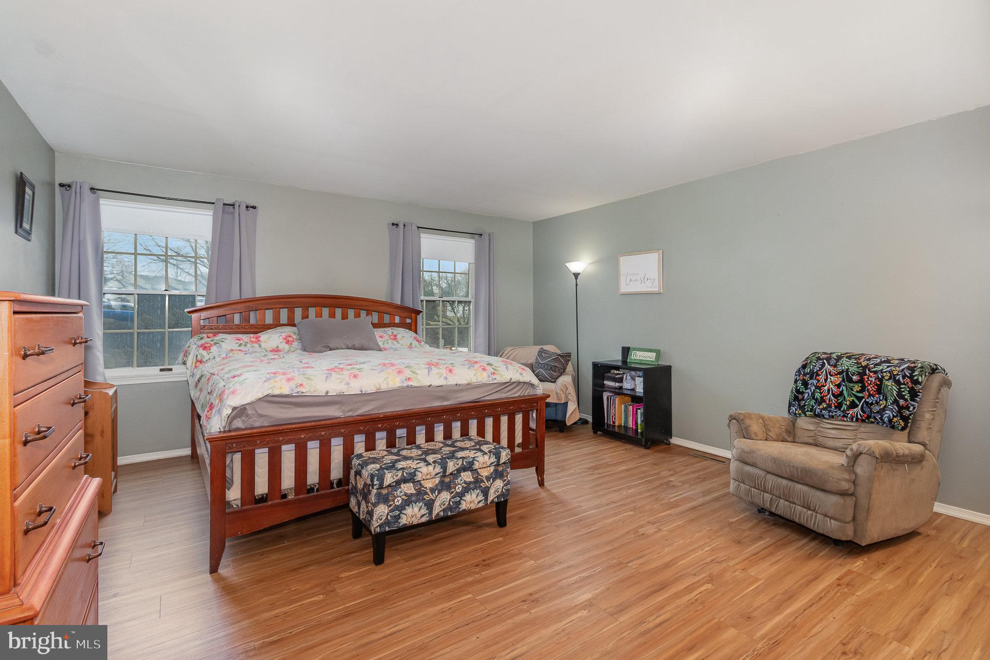 NORTHWOODS CROSSING - Residential