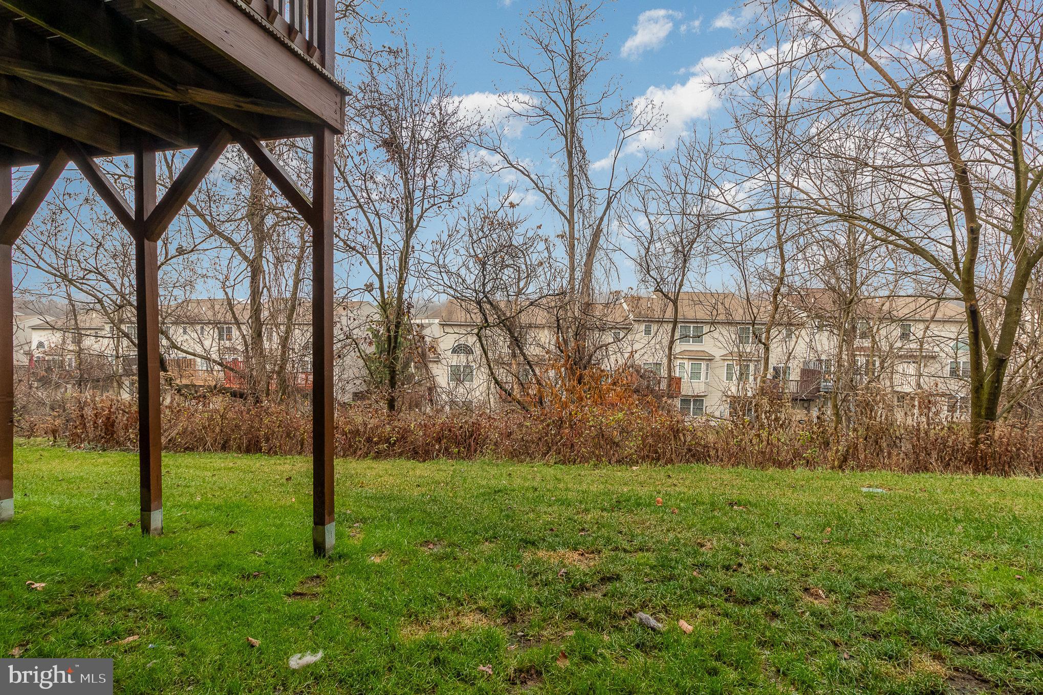 NORTHWOODS CROSSING - Residential