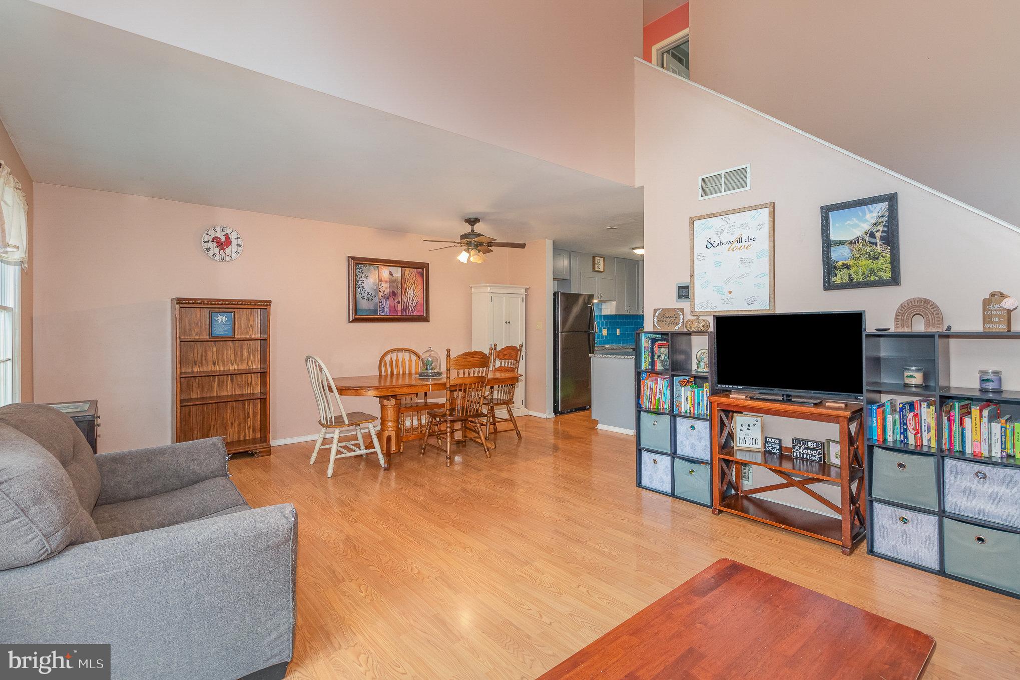 NORTHWOODS CROSSING - Residential