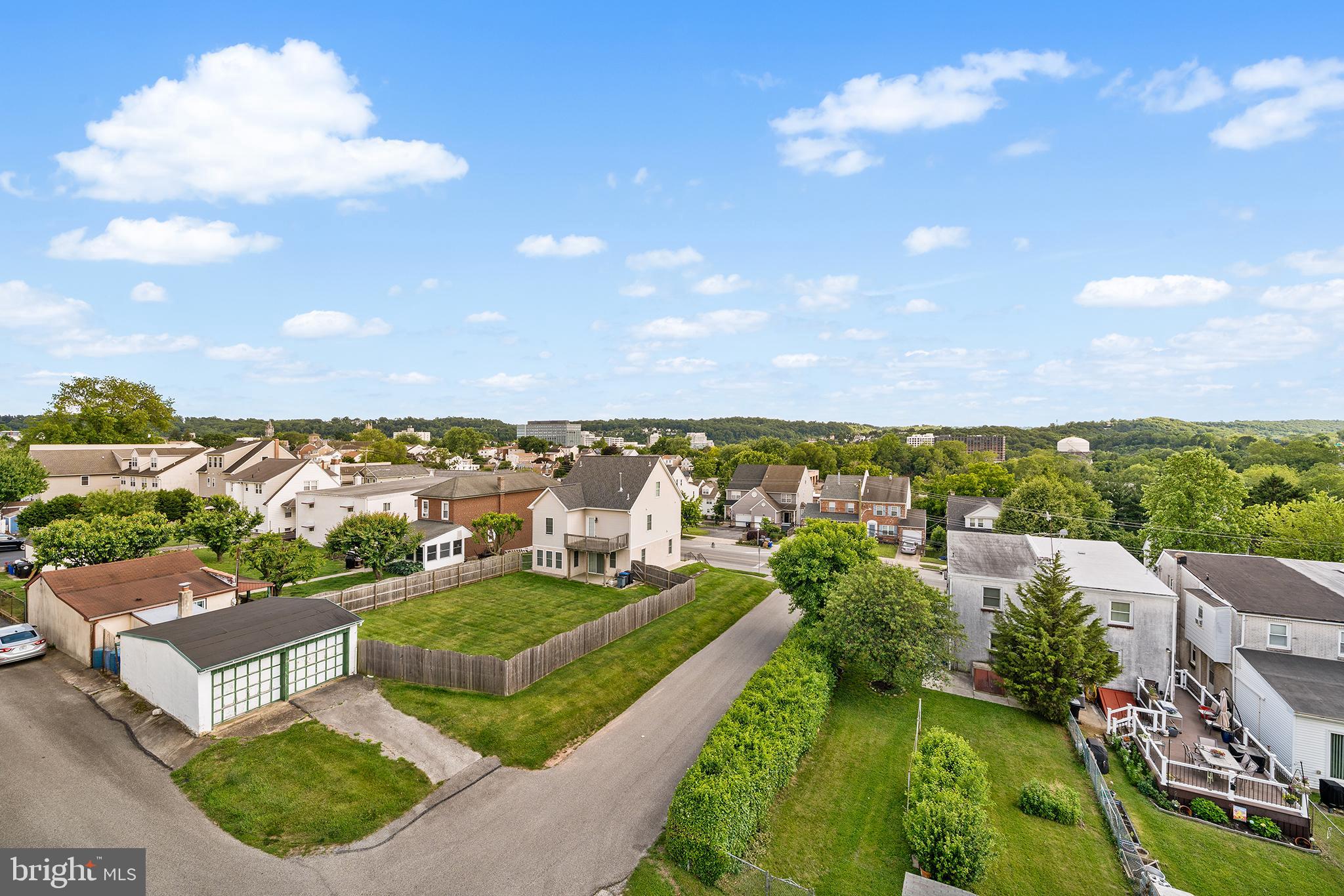 PARKVIEW AT WEST 7TH - Residential
