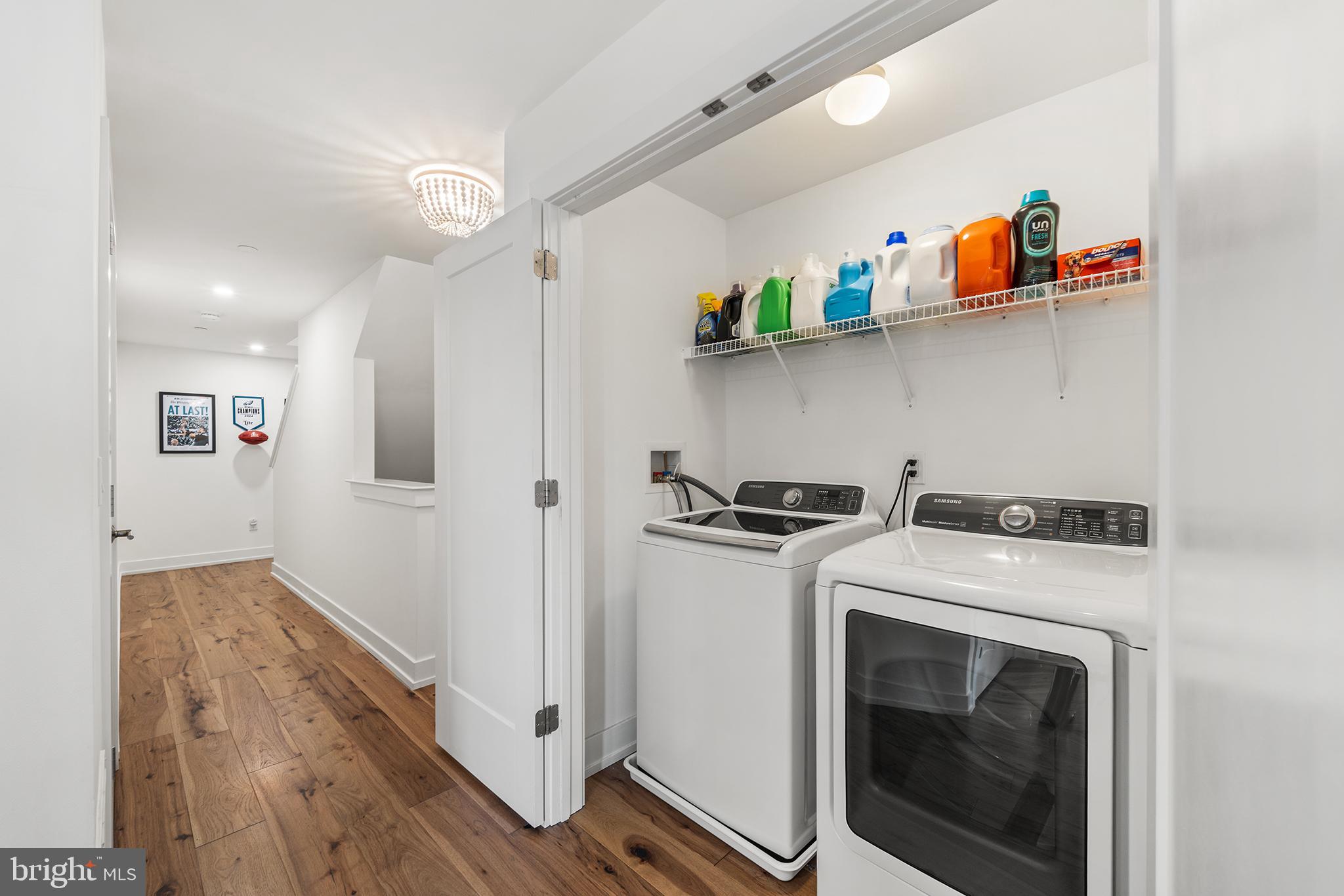 PARKVIEW AT WEST 7TH - Residential