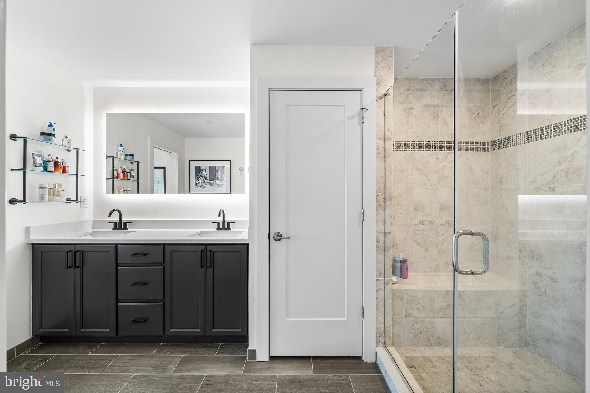 PARKVIEW AT WEST 7TH - Residential