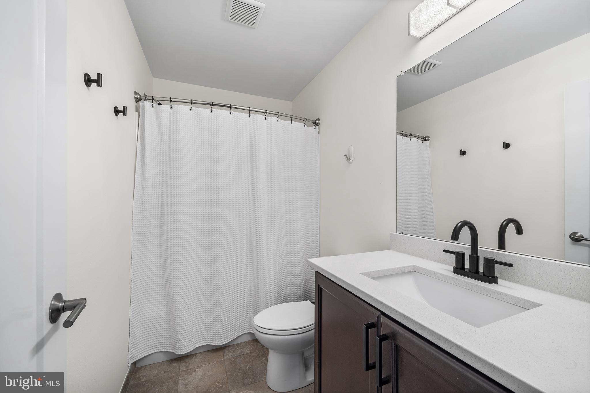 PARKVIEW AT WEST 7TH - Residential