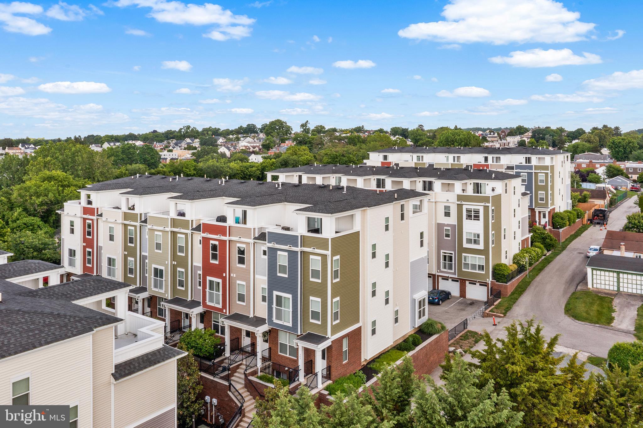 PARKVIEW AT WEST 7TH - Residential