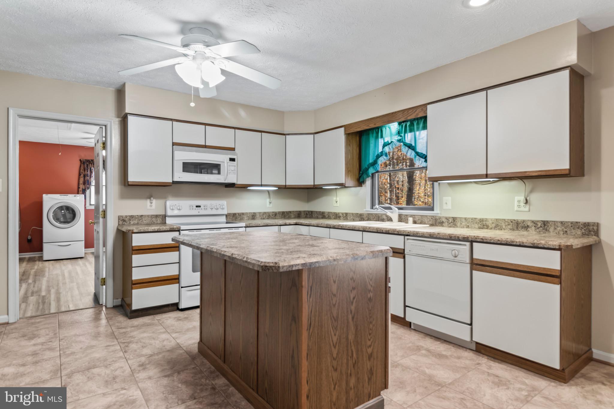 ALBRITTAIN ESTATES - Residential