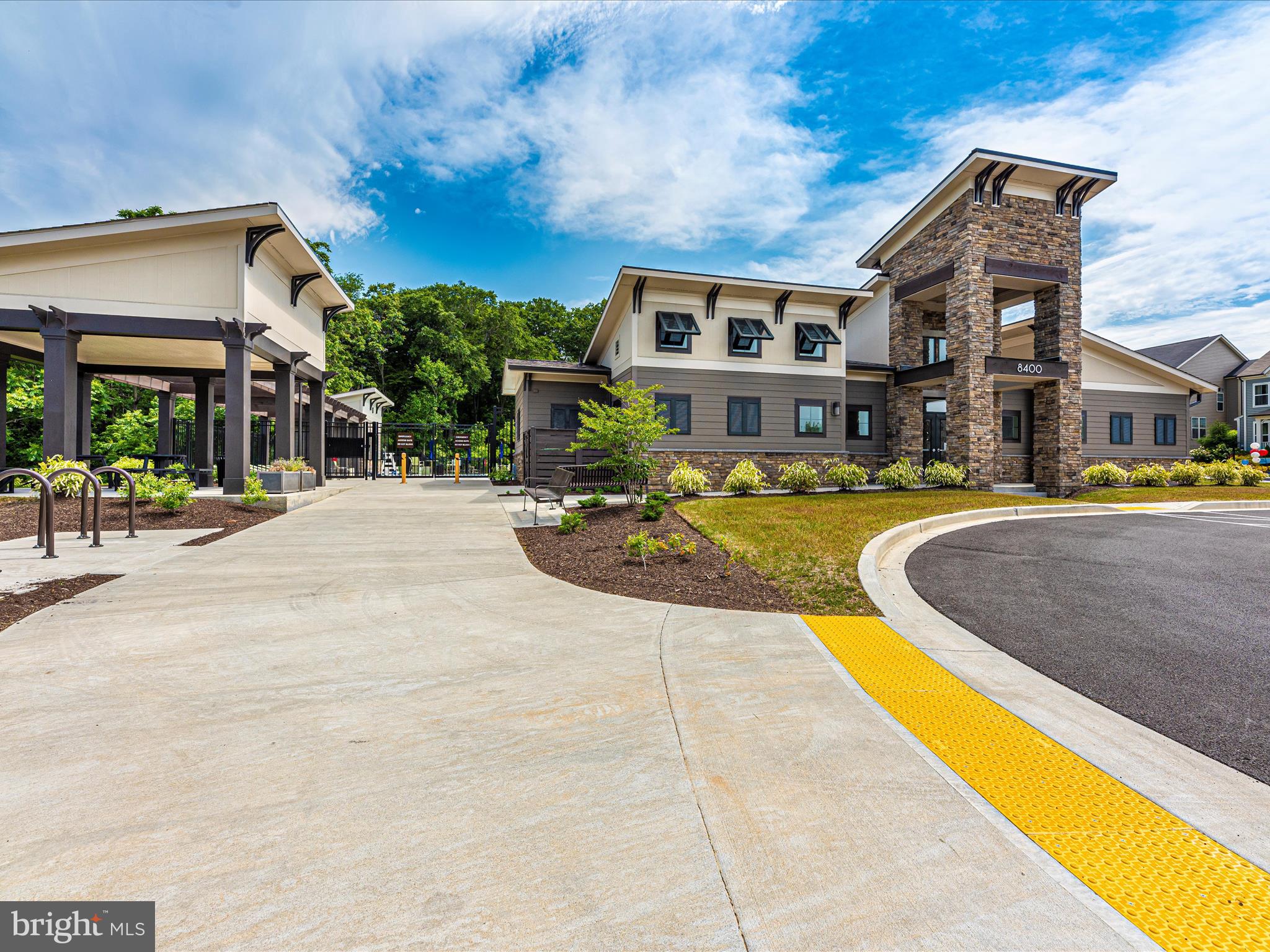 TALLYN RIDGE - Residential
