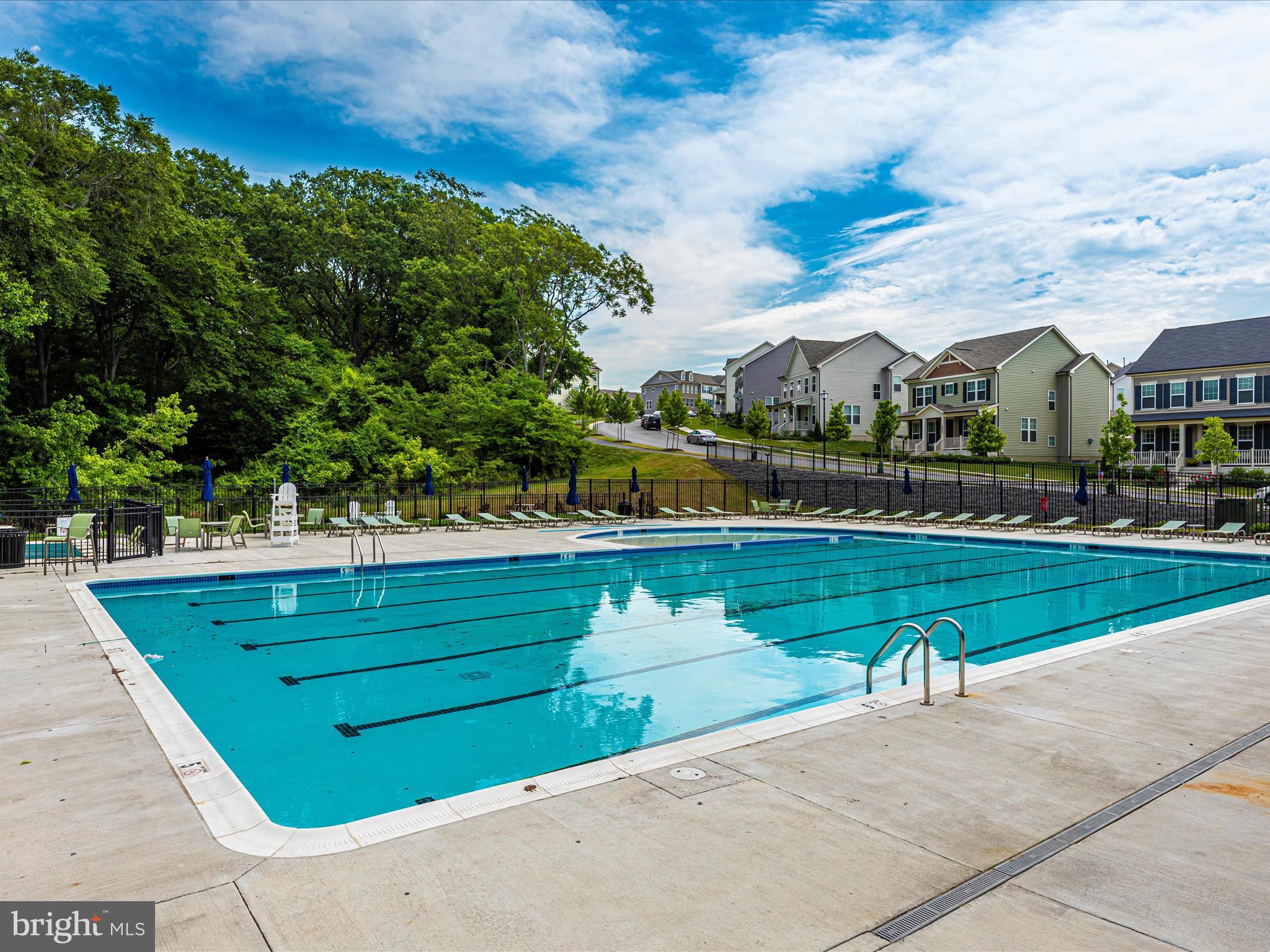 TALLYN RIDGE - Residential