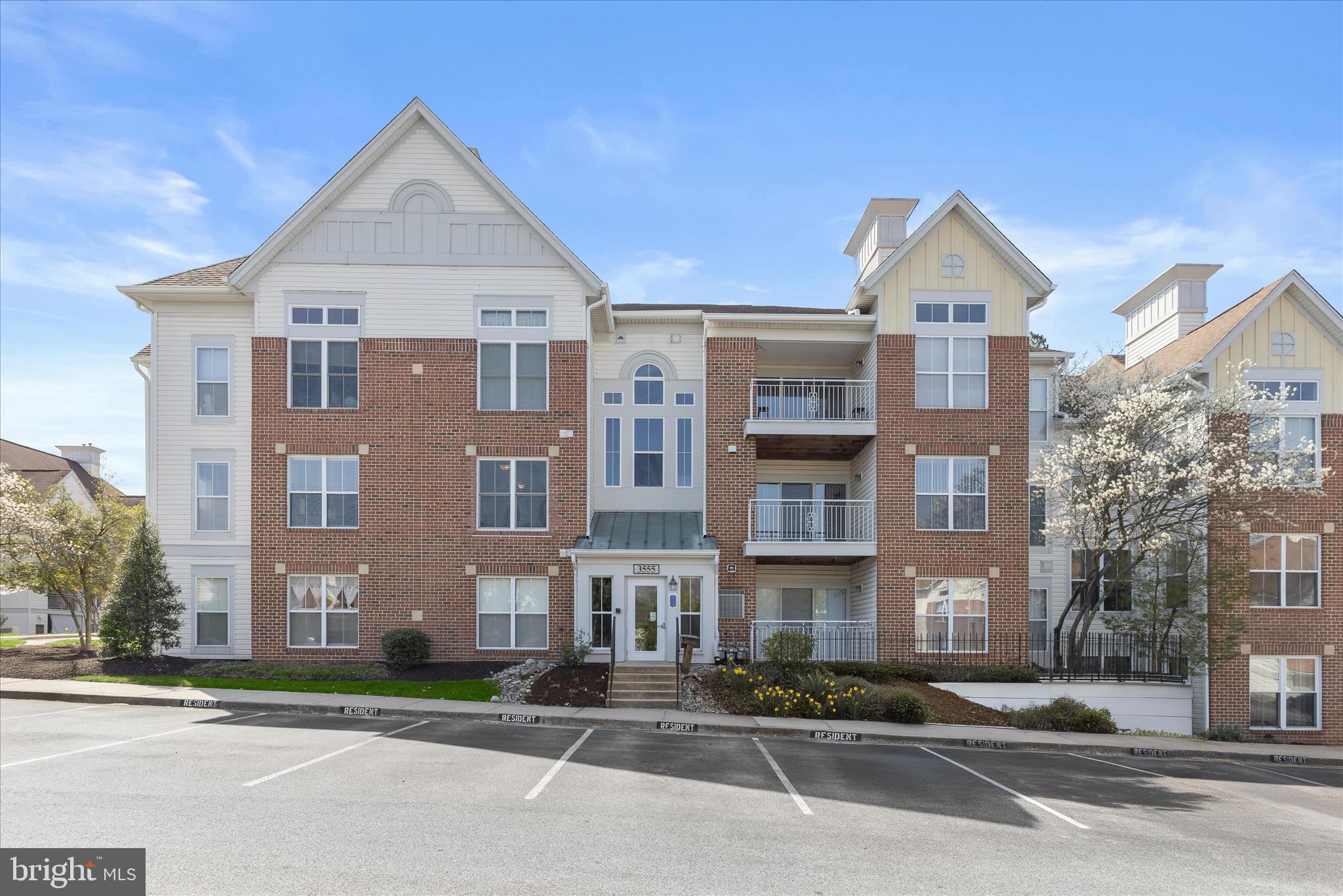 TANGLEWOOD AT RUSSETT - Residential