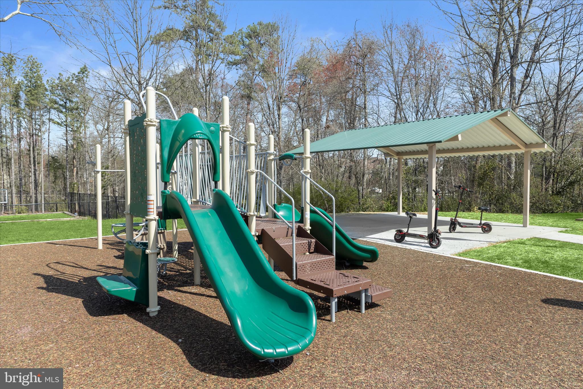 TANGLEWOOD AT RUSSETT - Residential