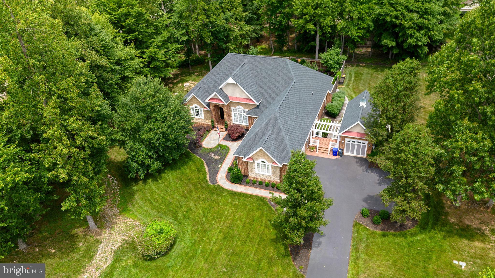 CANNON BLUFF ESTATES - Residential