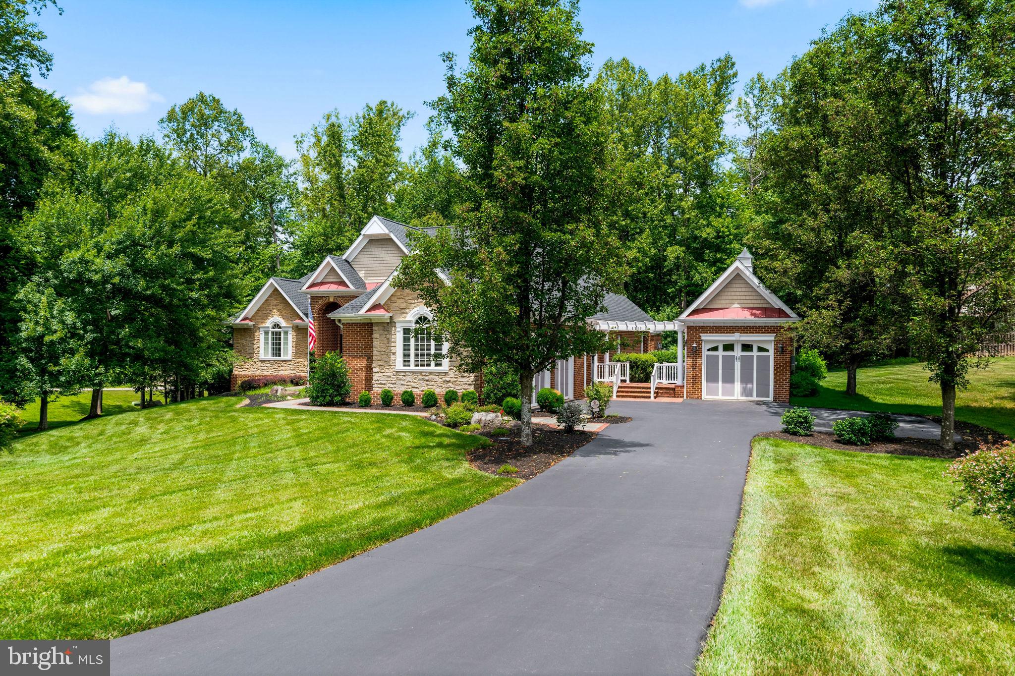 CANNON BLUFF ESTATES - Residential