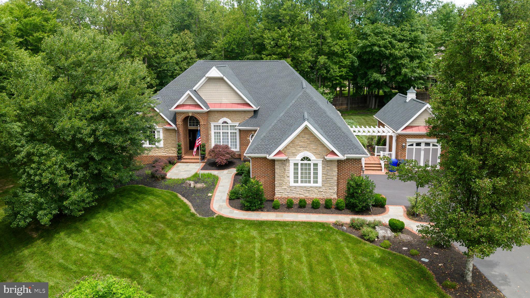 CANNON BLUFF ESTATES - Residential