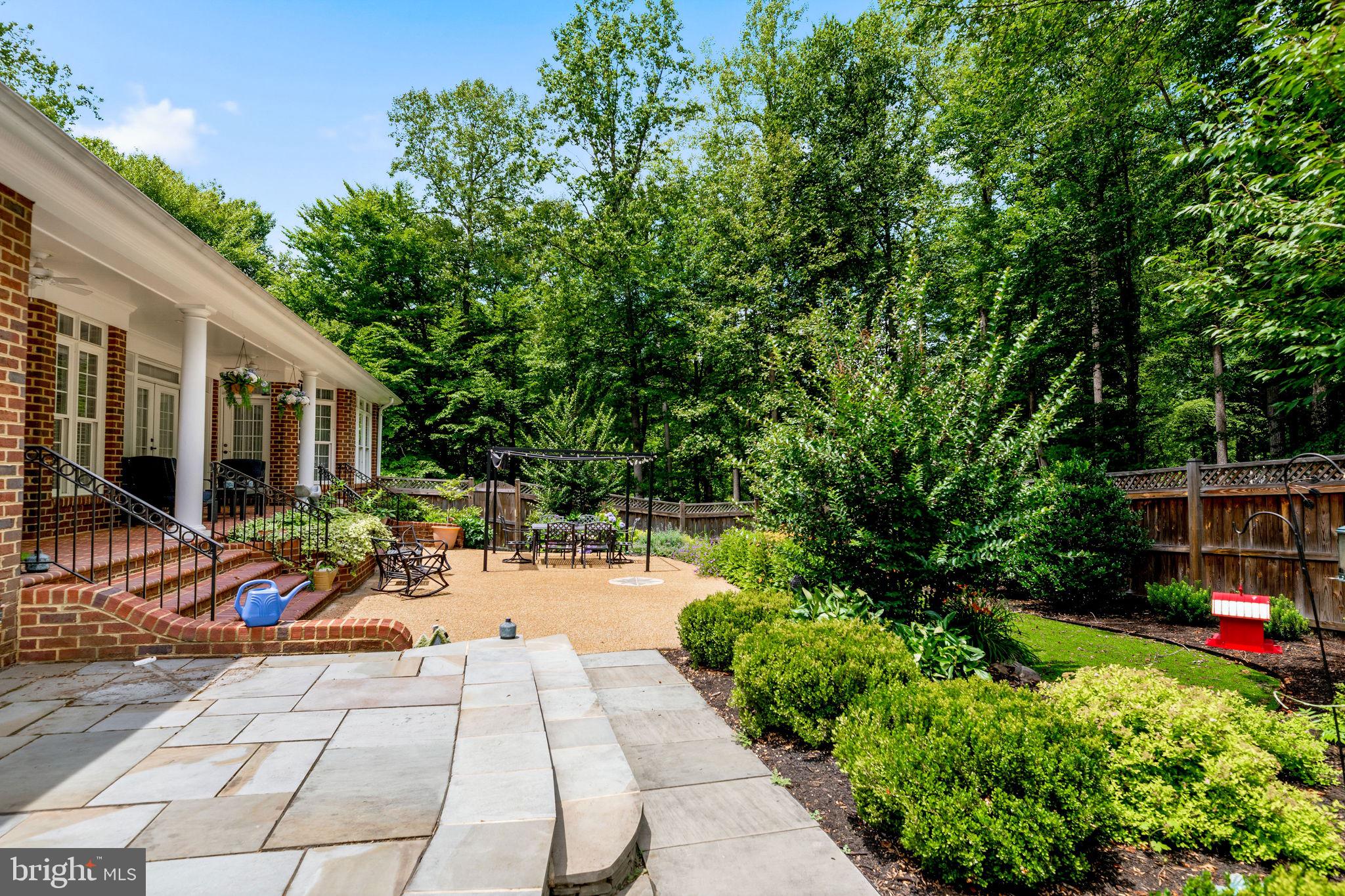 CANNON BLUFF ESTATES - Residential