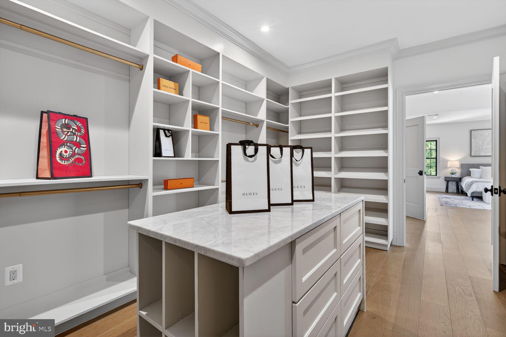 BELLE HAVEN - Residential
