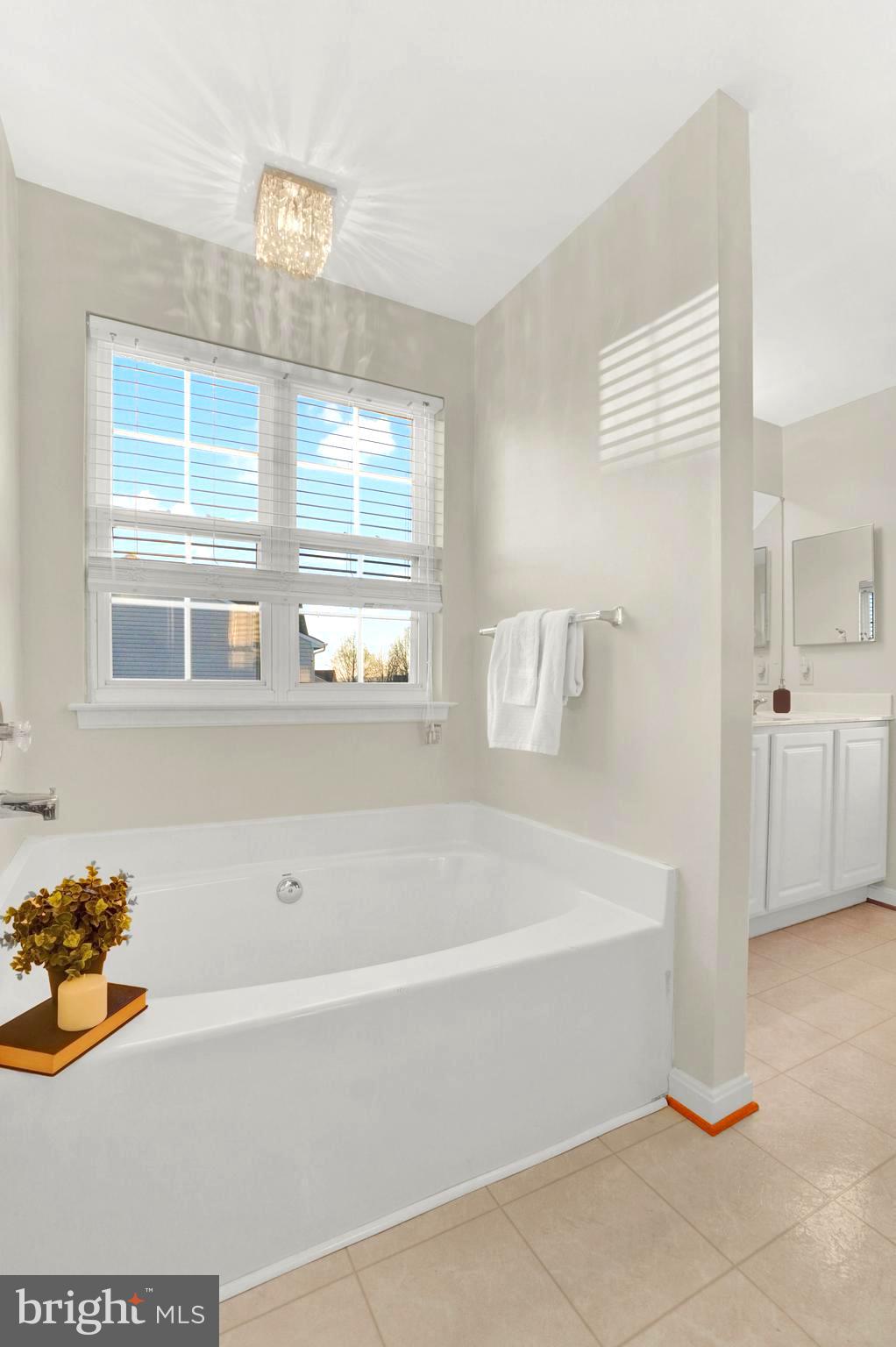MILL CREEK - Residential