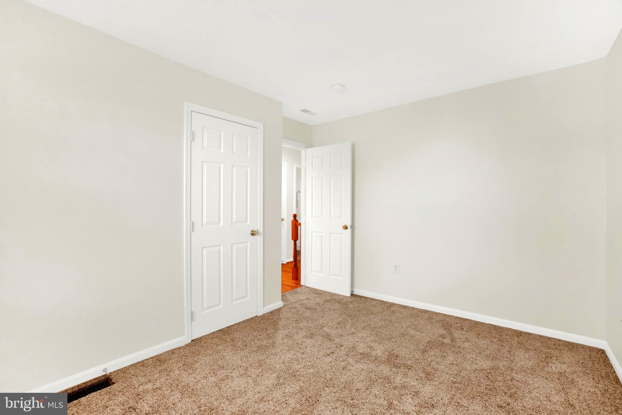 MILL CREEK - Residential