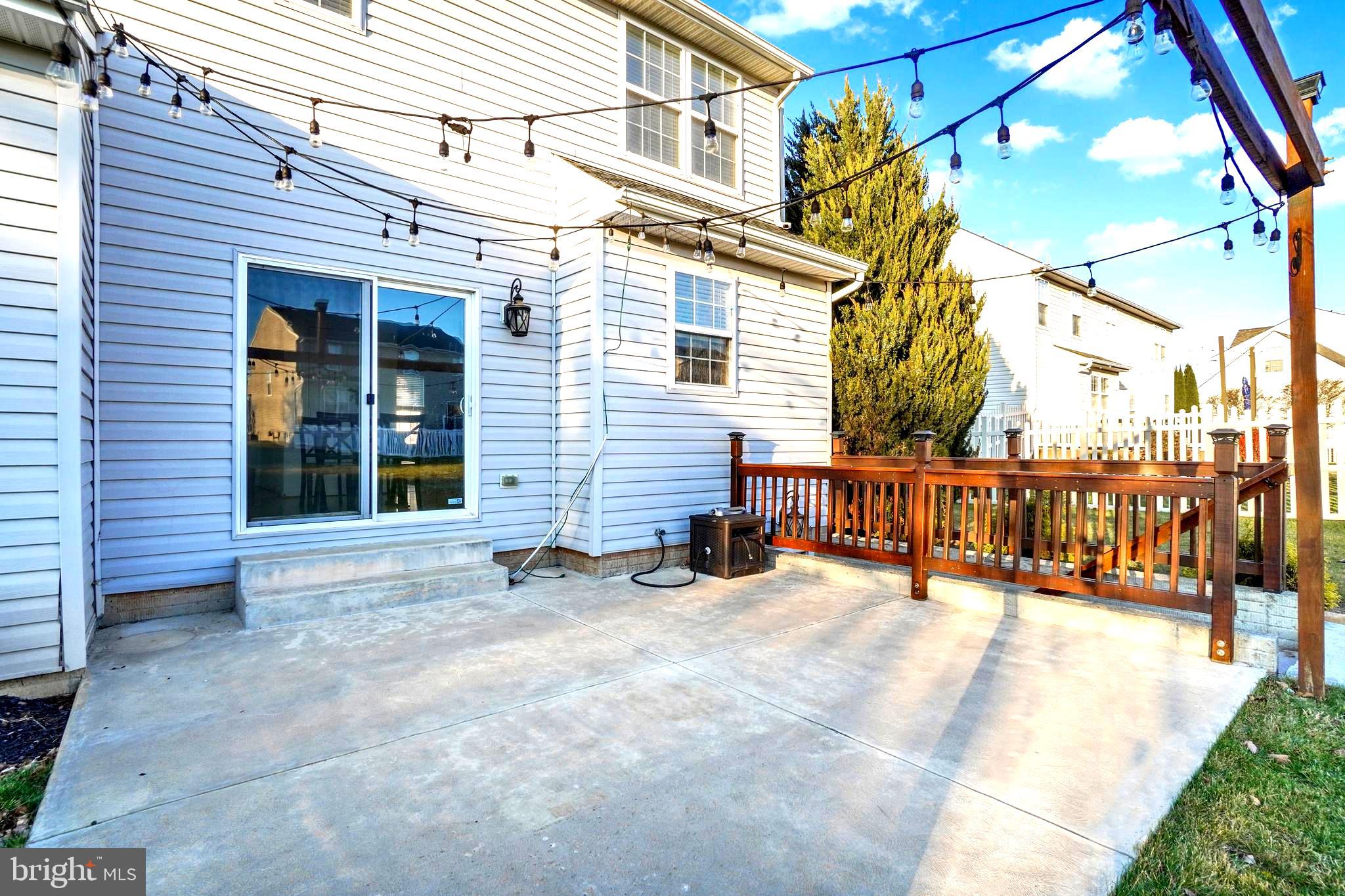 MILL CREEK - Residential