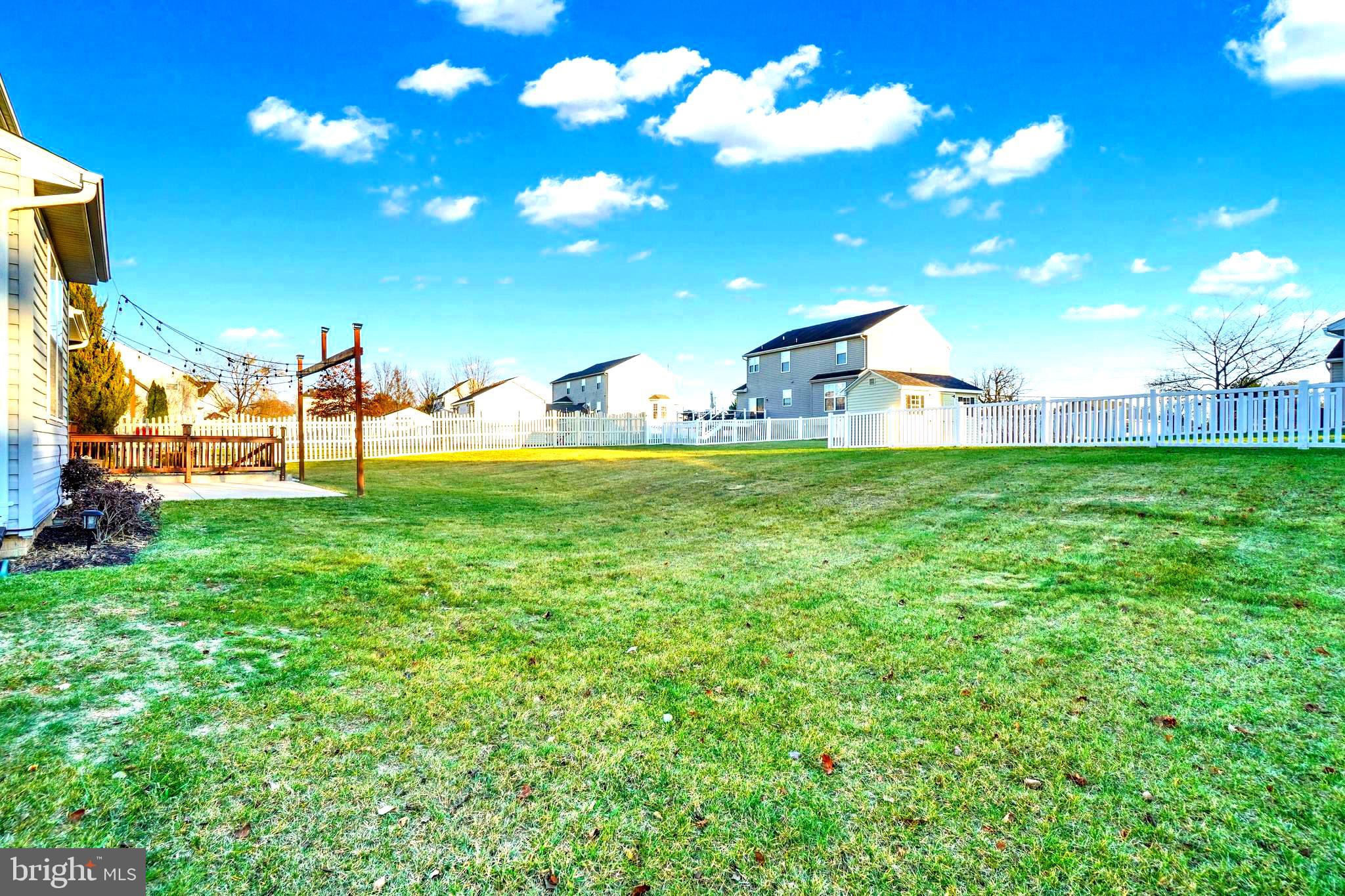 MILL CREEK - Residential