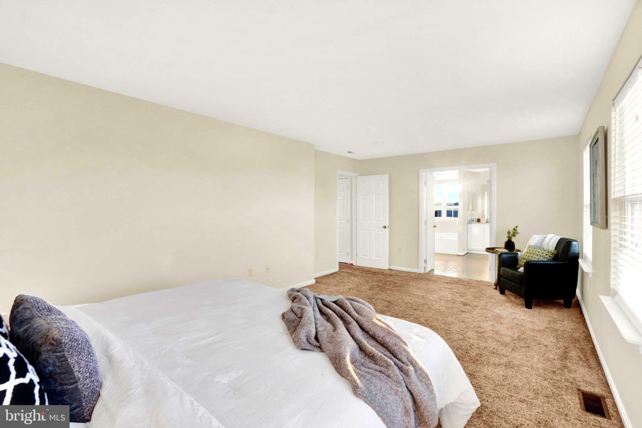 MILL CREEK - Residential