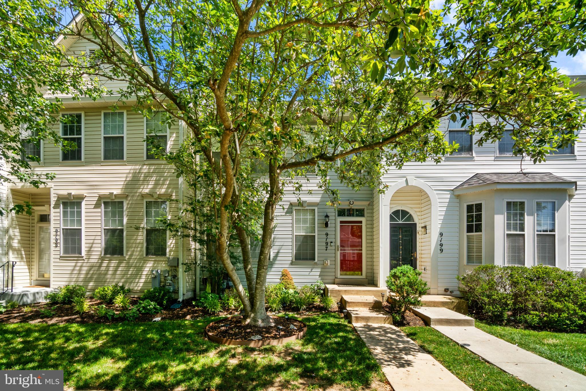 TOWN CENTER - Residential