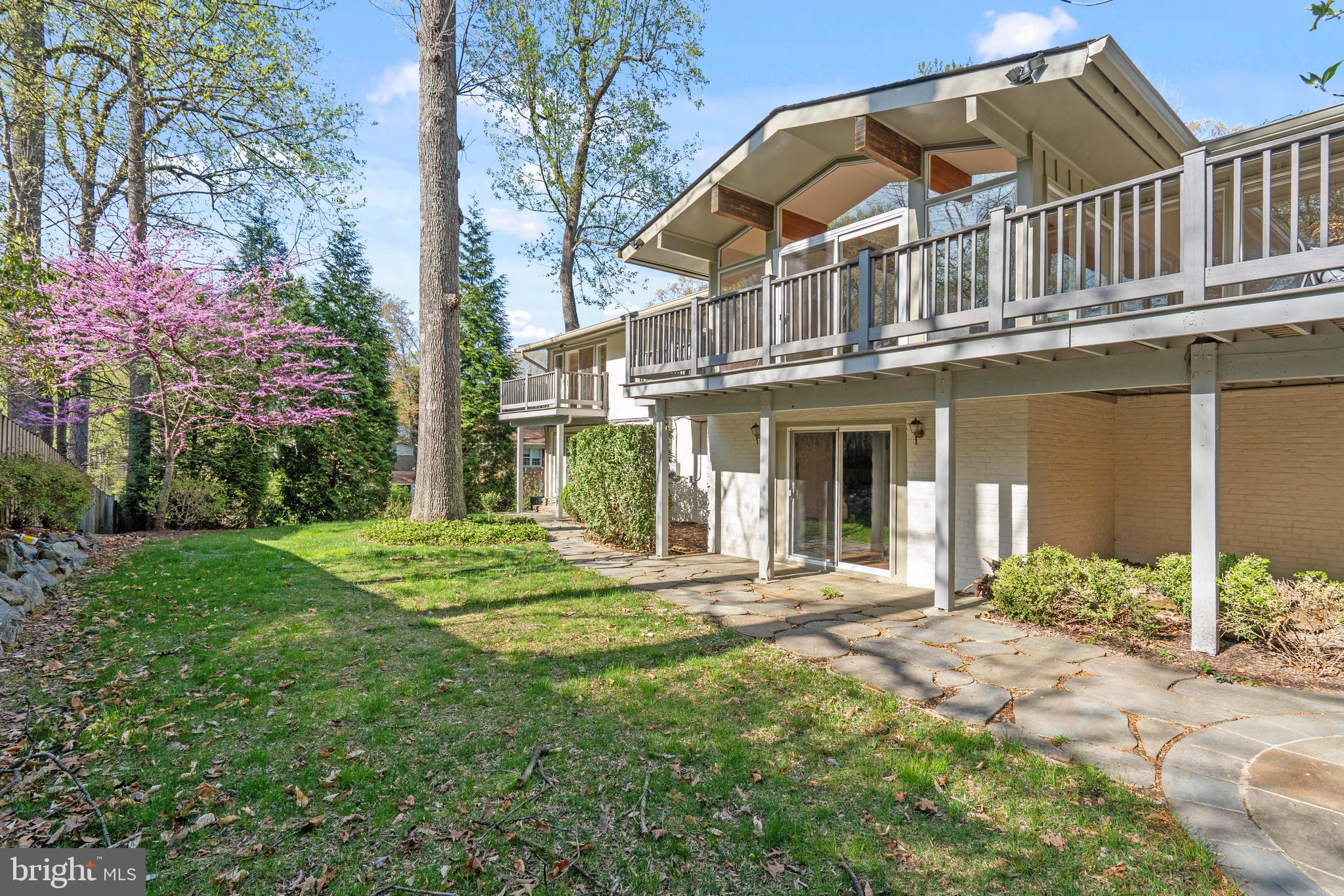 CHESTERBROOK WOODS - Residential