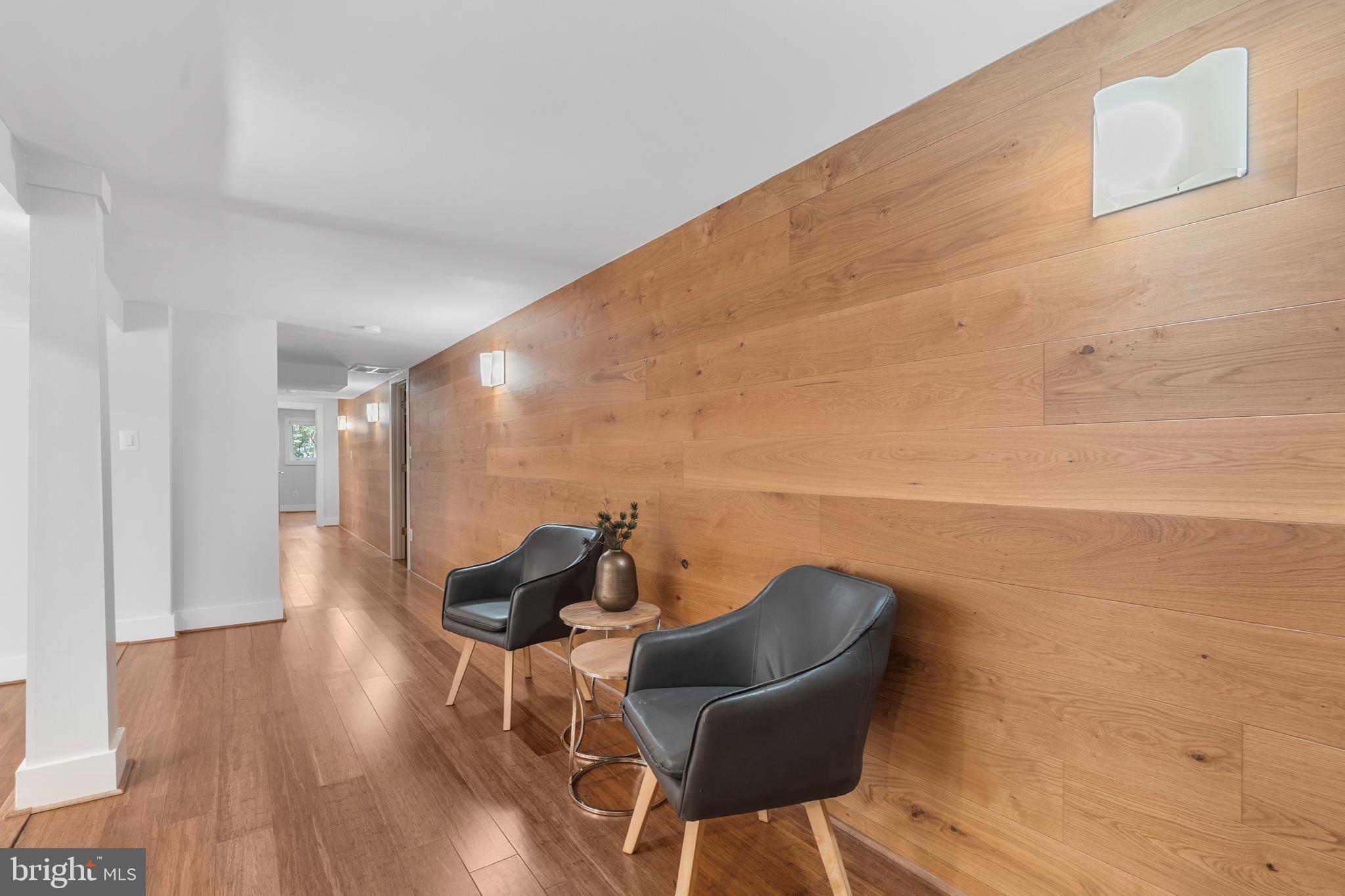 CHESTERBROOK WOODS - Residential