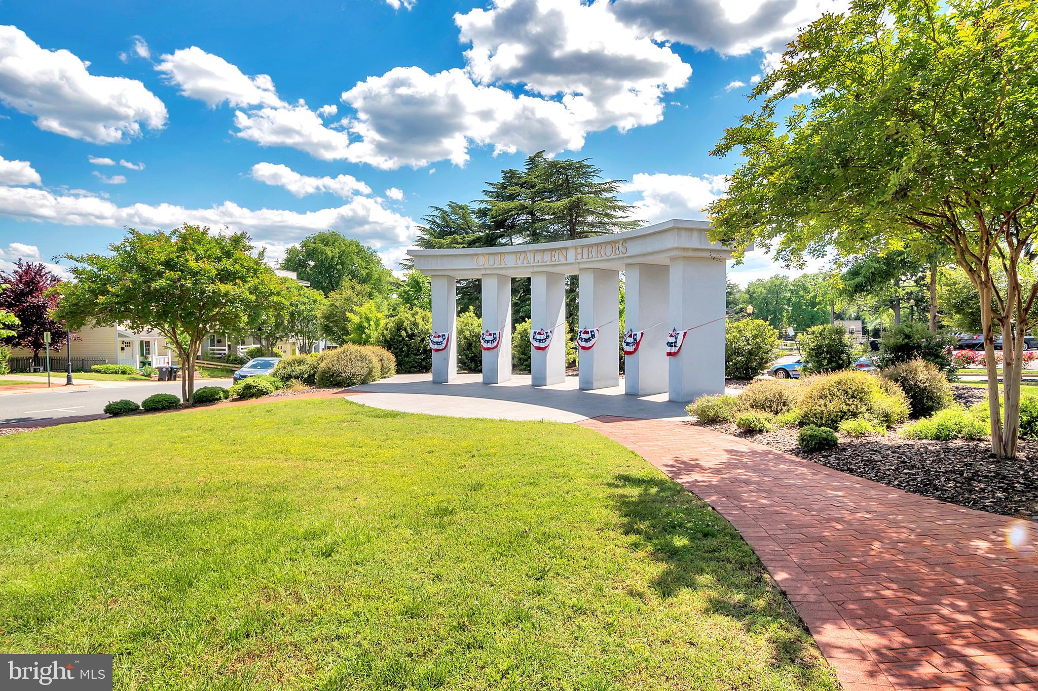 WESTWOOD - Residential