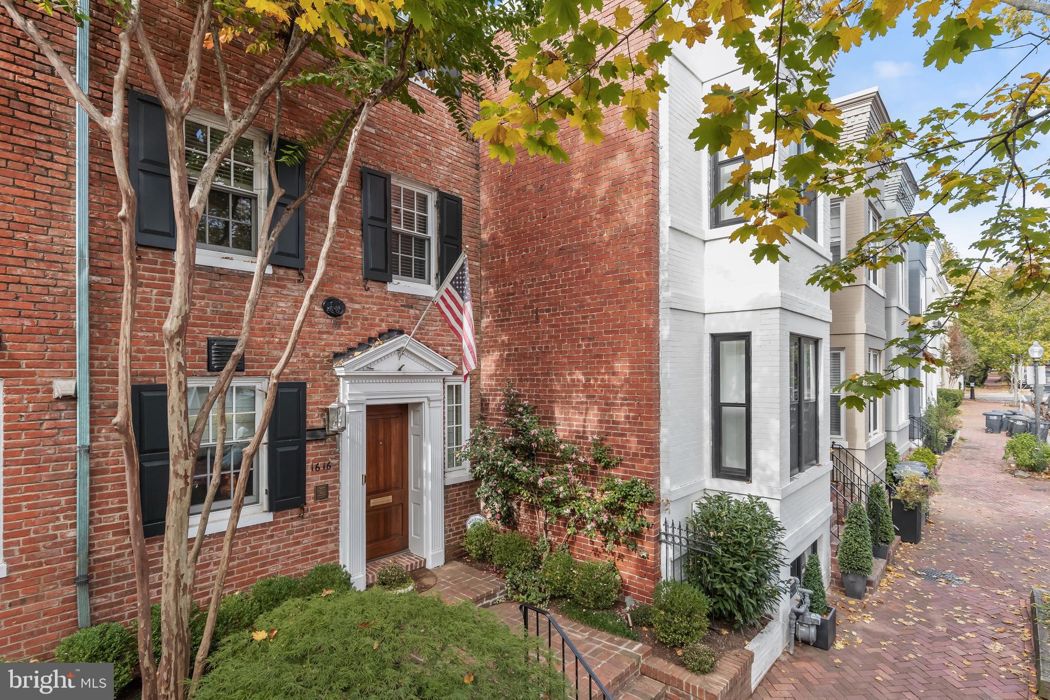GEORGETOWN - Residential
