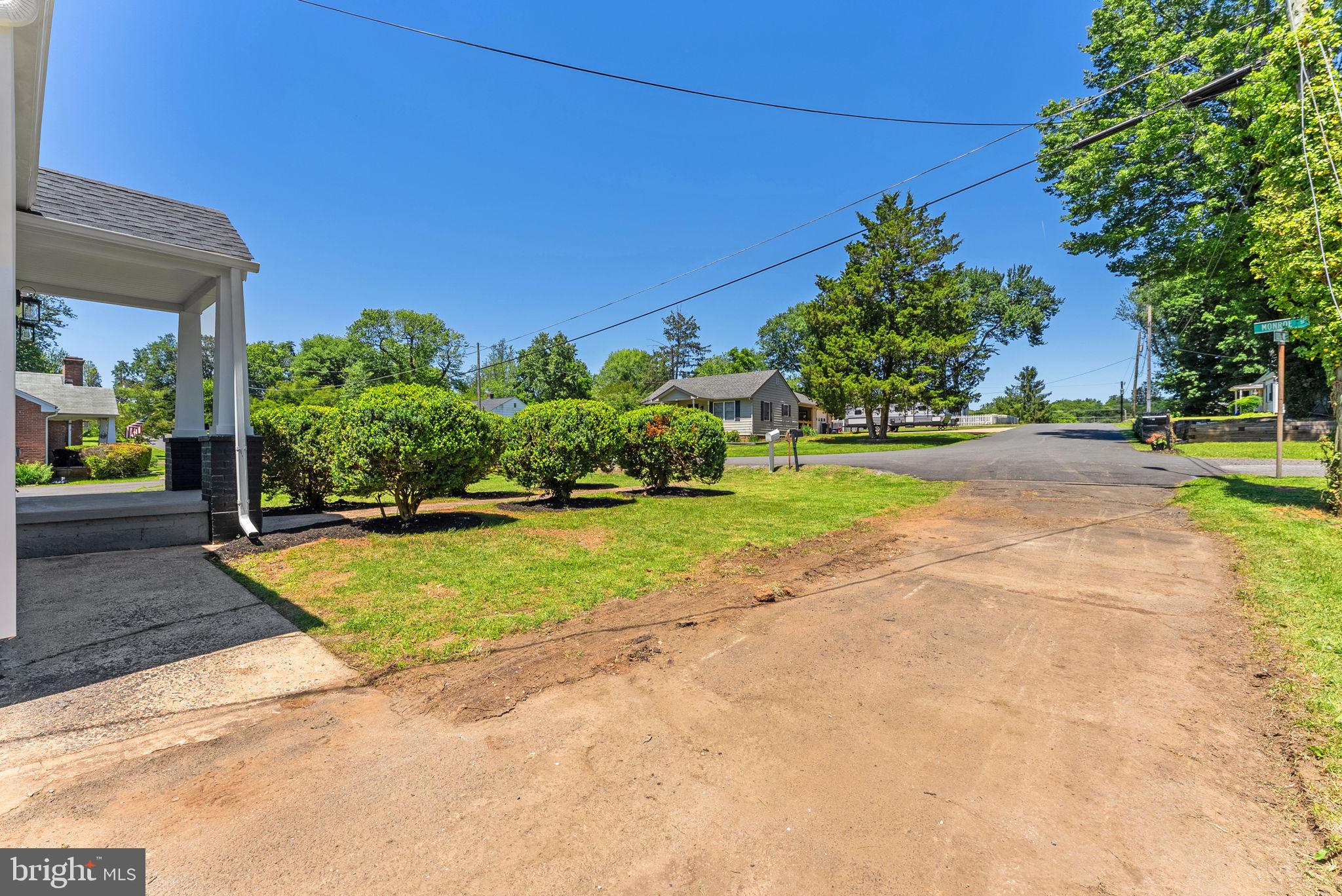 LEE HEIGHTS SUBD - Residential
