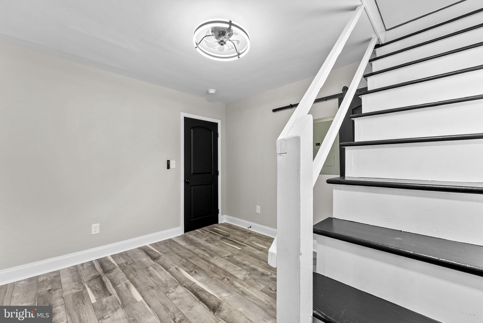 LEE HEIGHTS SUBD - Residential