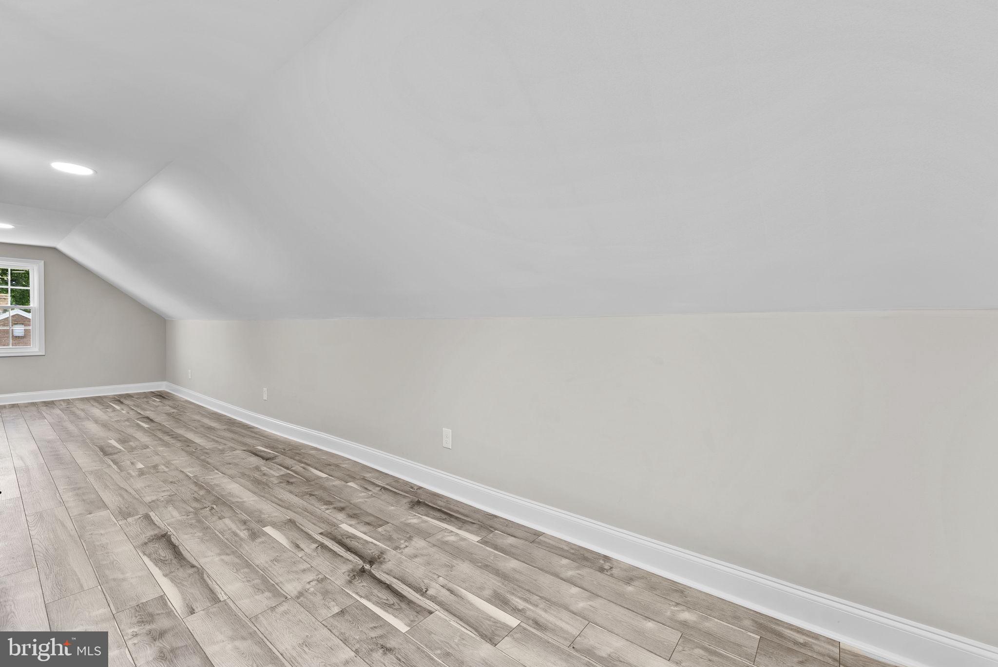 LEE HEIGHTS SUBD - Residential