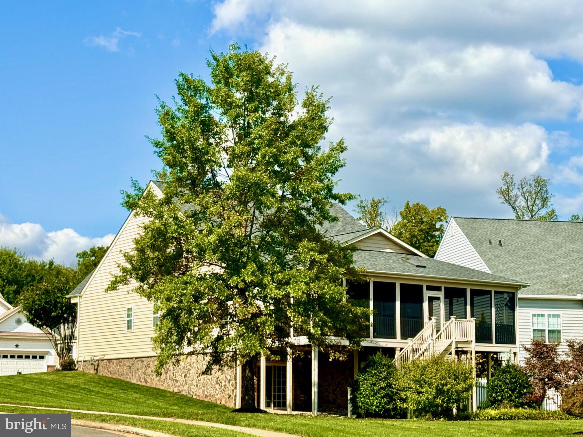 HERITAGE HUNT - Residential