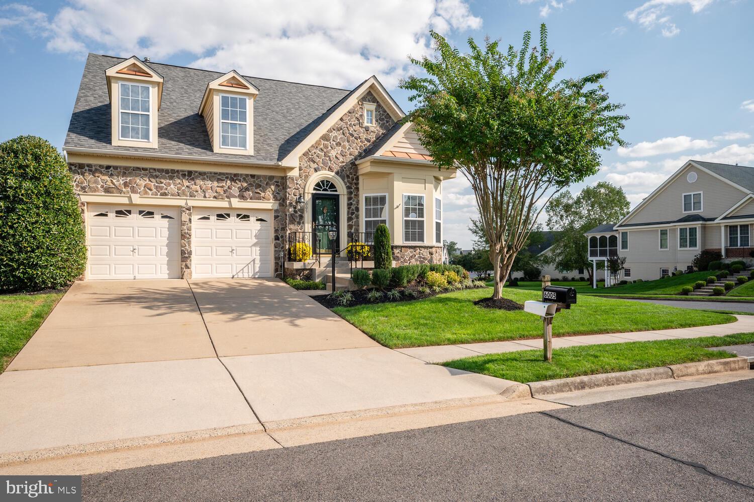 HERITAGE HUNT - Residential