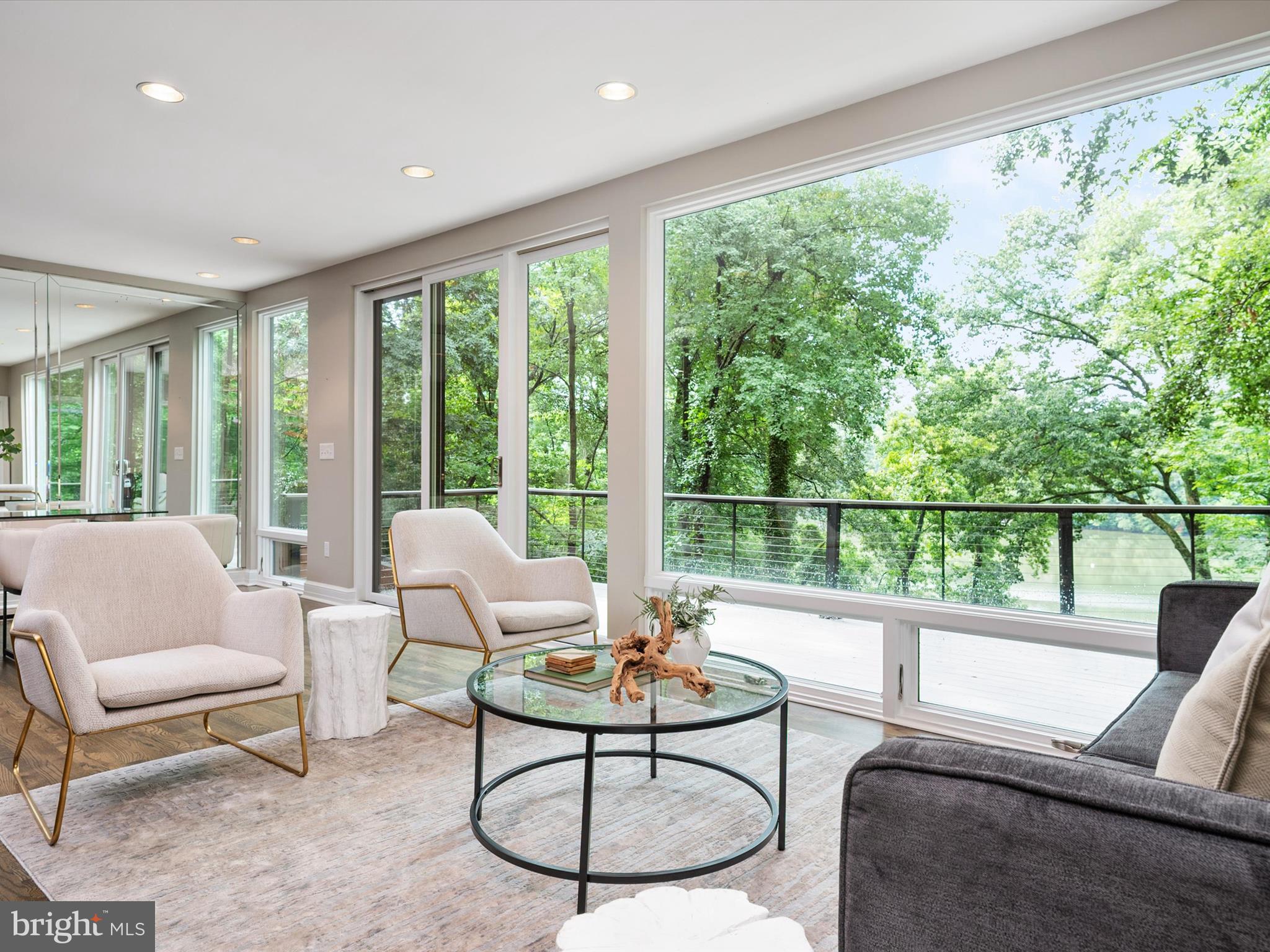 THE DOWNS - Residential