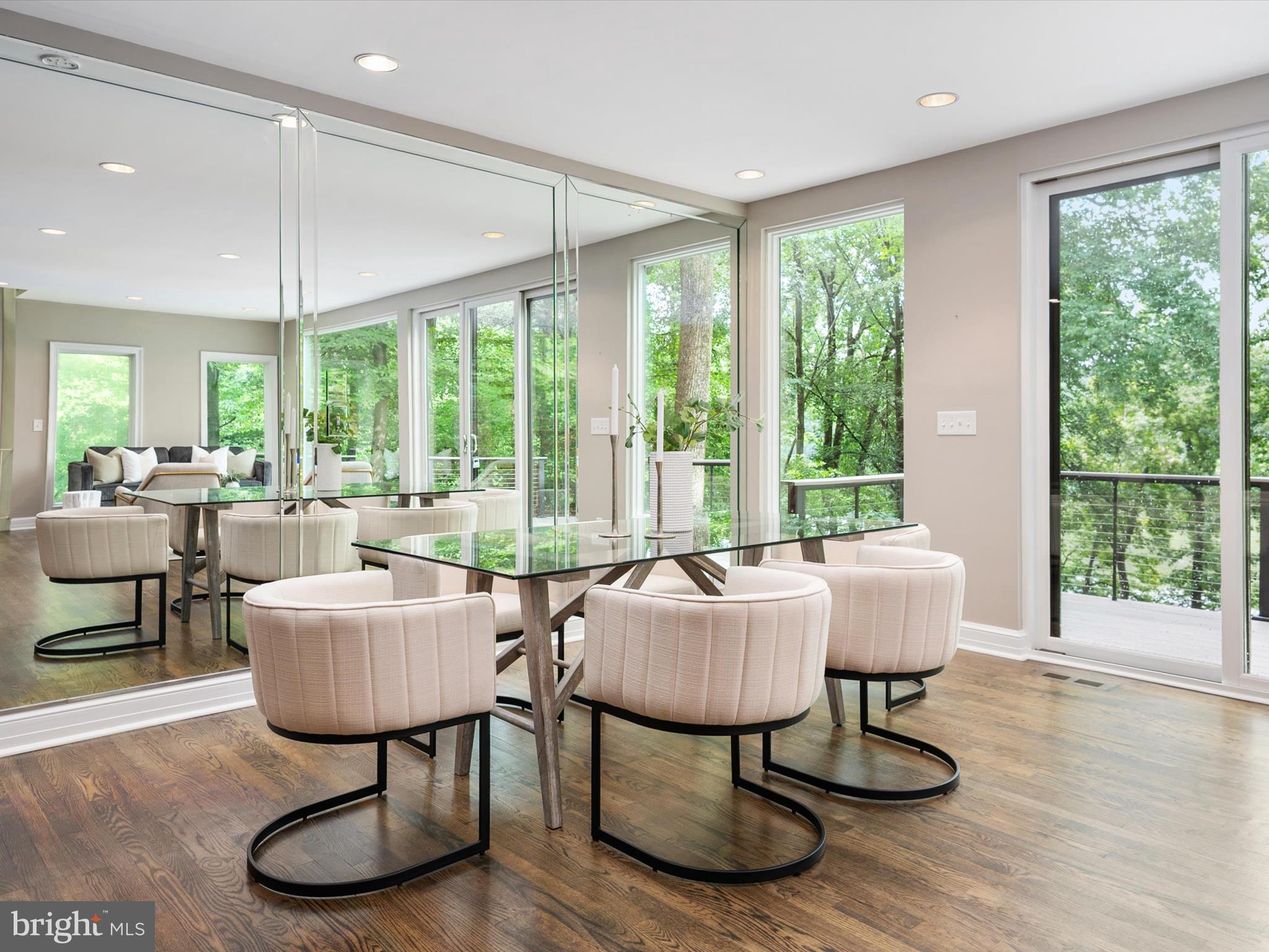 THE DOWNS - Residential
