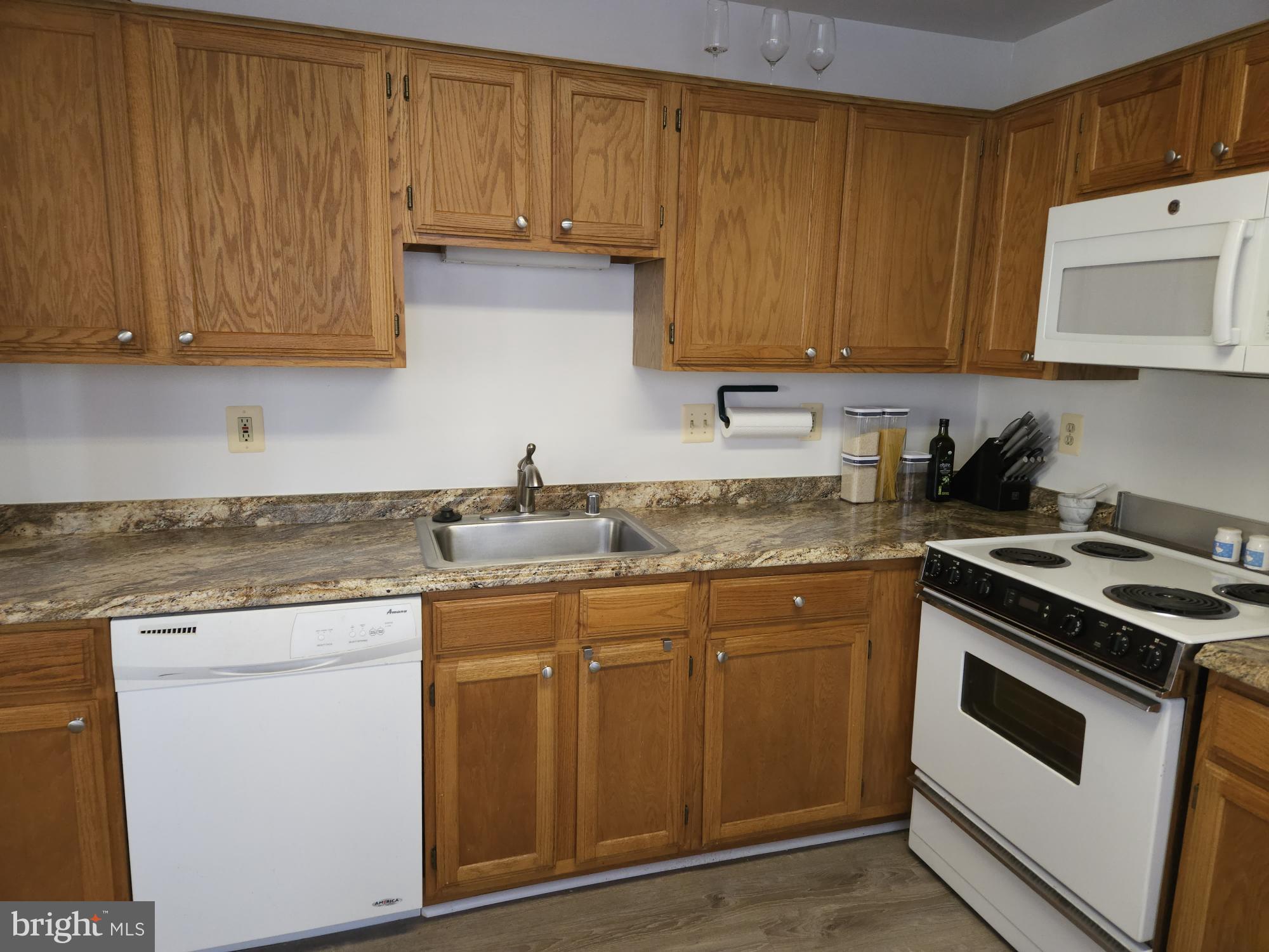 BULL RUN CONDO - Residential Lease