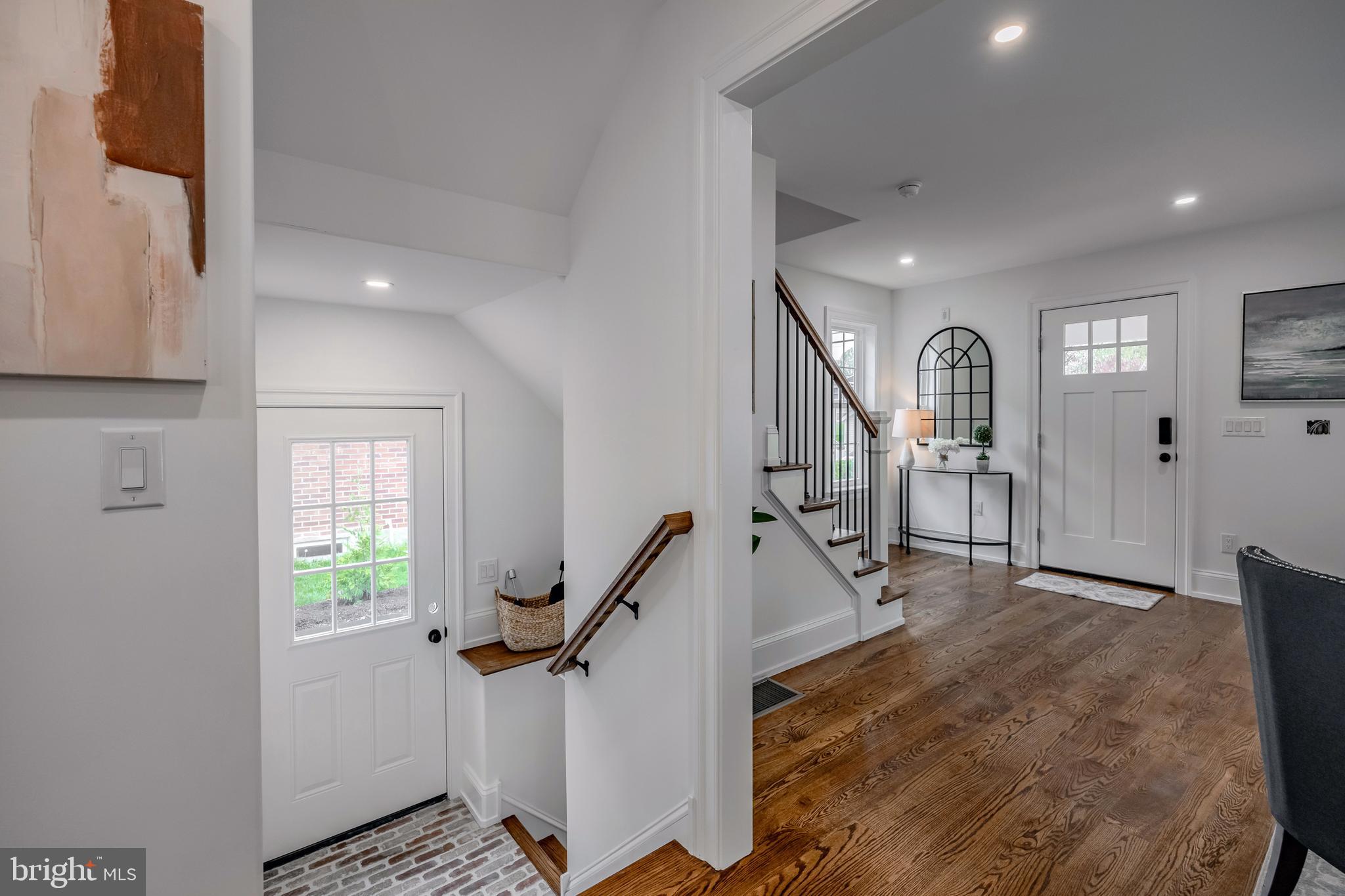 OAKMONT - Residential