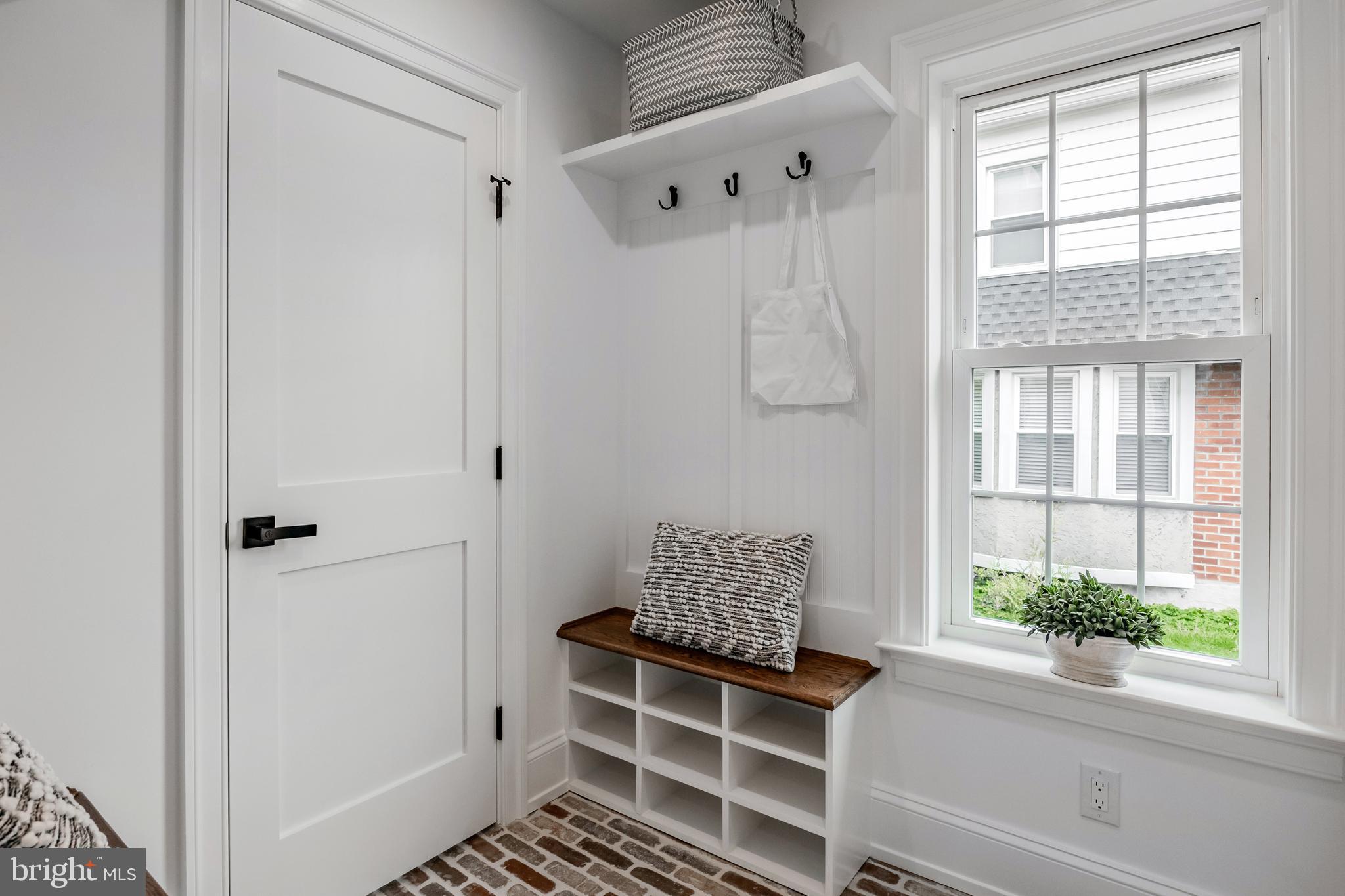 OAKMONT - Residential