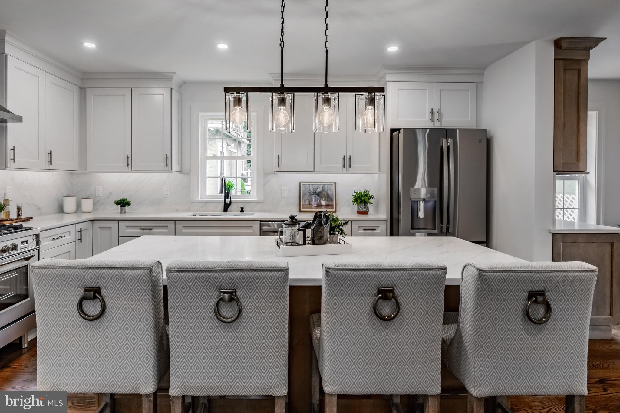 OAKMONT - Residential