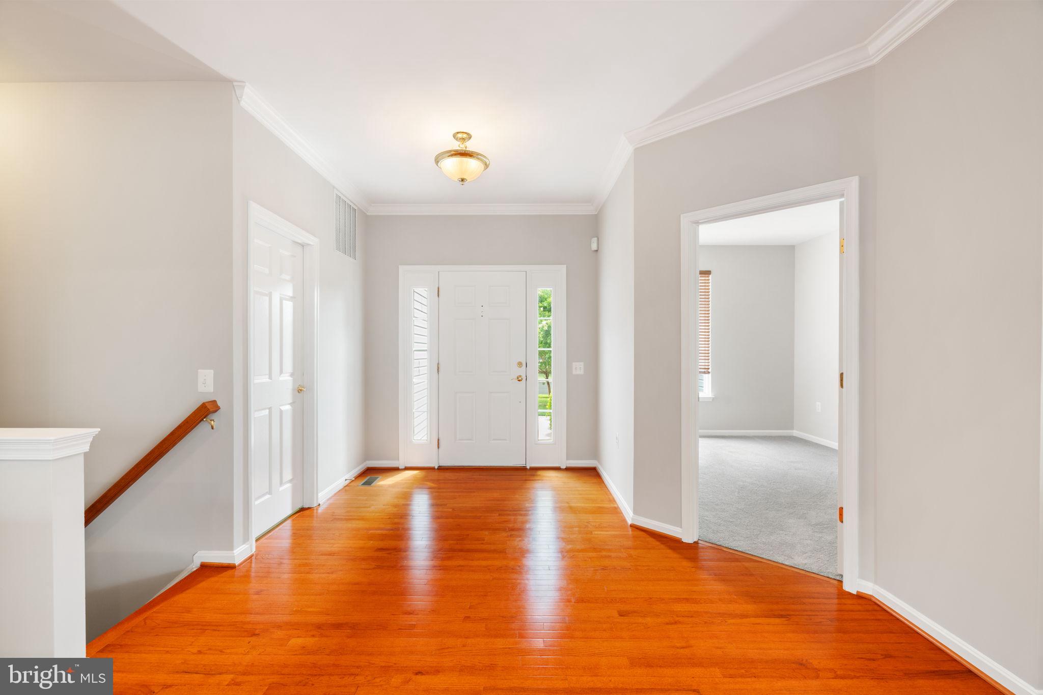 FOUR SEASONS IN HISTORIC VIRGINIA - Residential