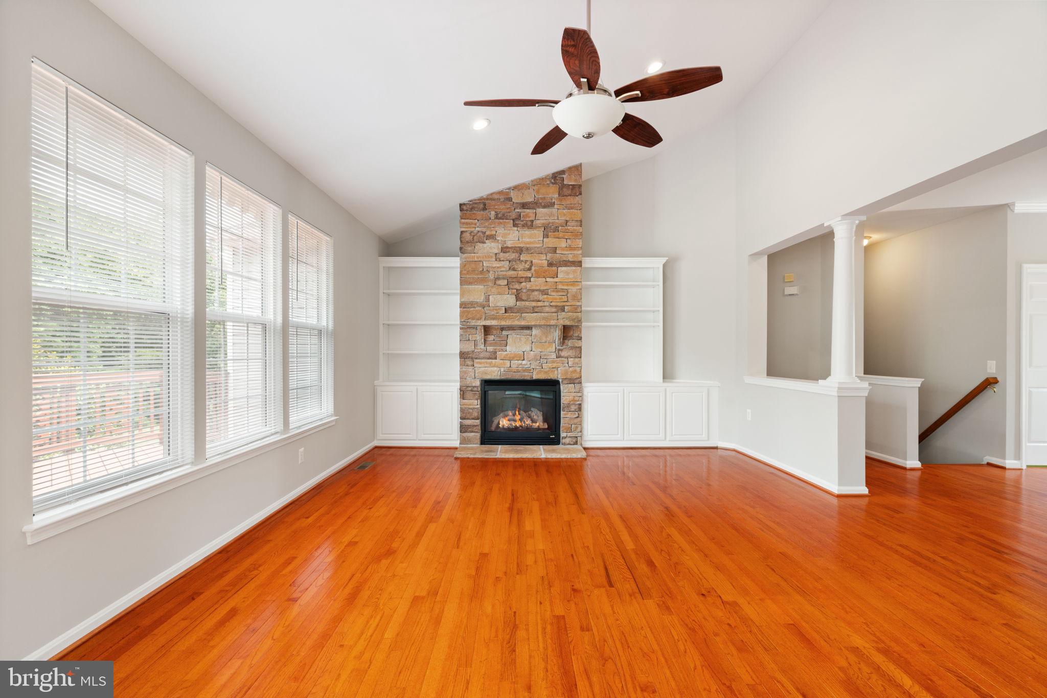 FOUR SEASONS IN HISTORIC VIRGINIA - Residential