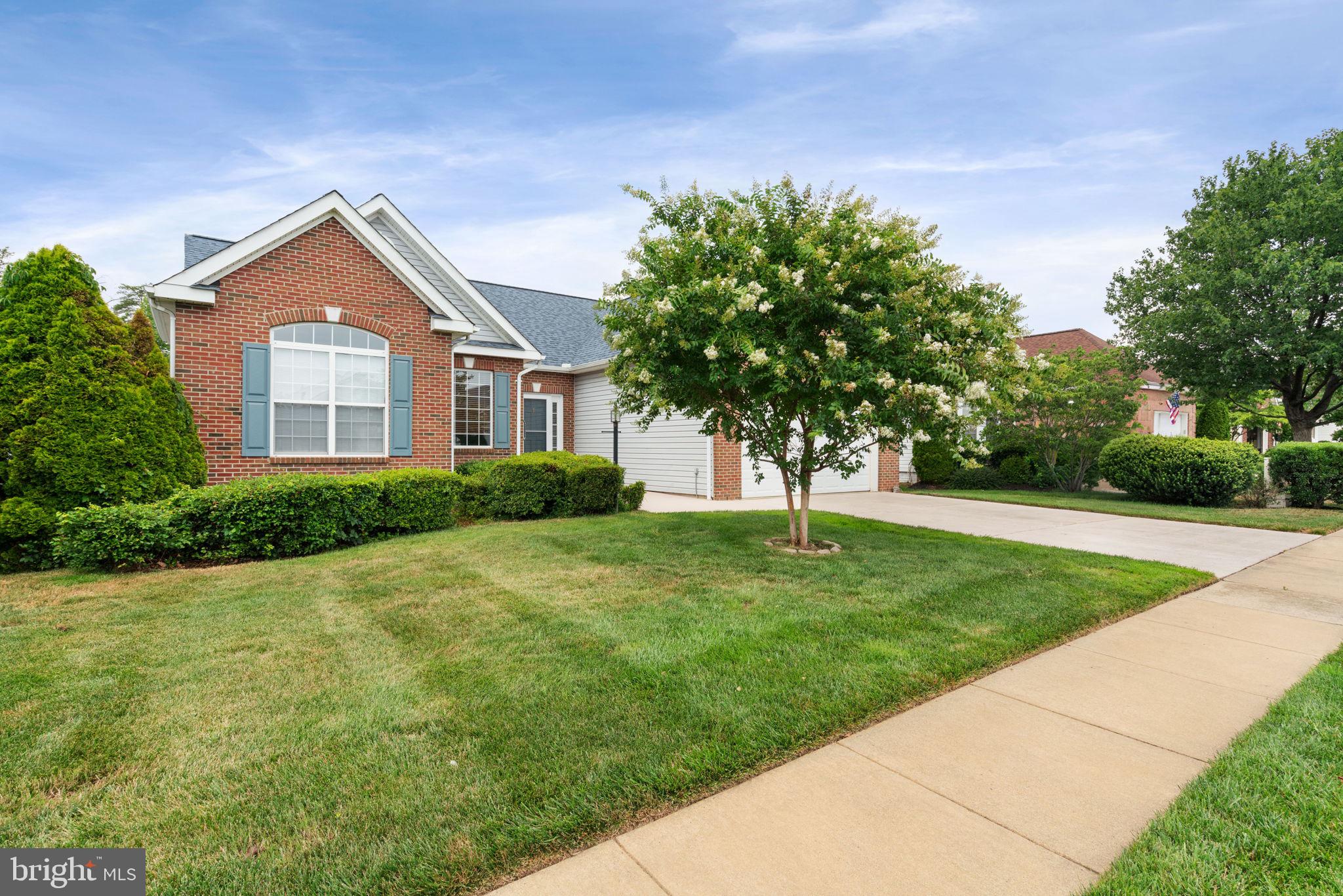 FOUR SEASONS IN HISTORIC VIRGINIA - Residential