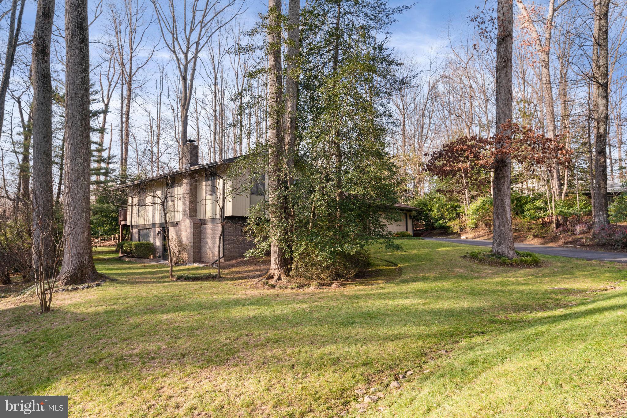 RESTON - Residential