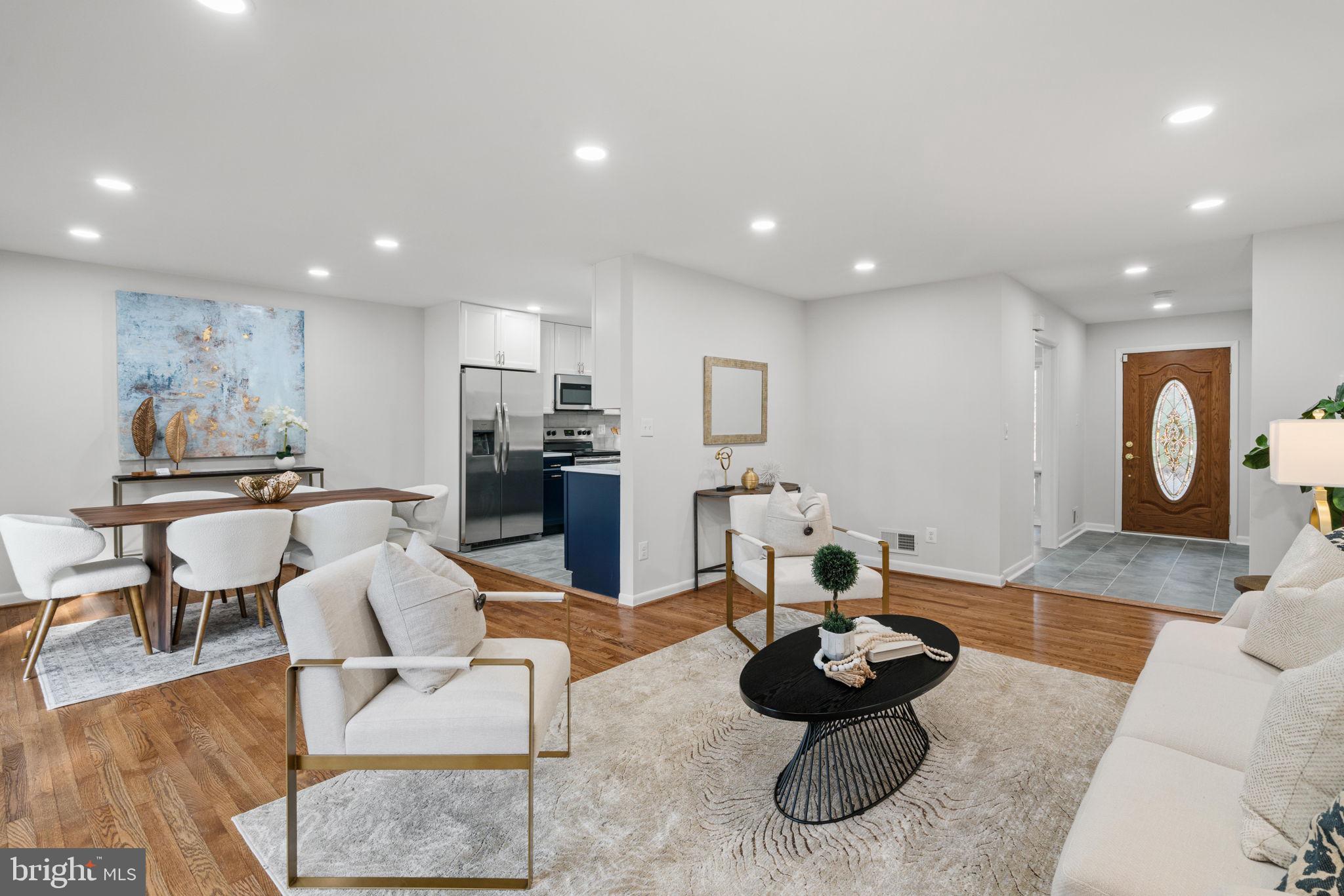 RESTON - Residential