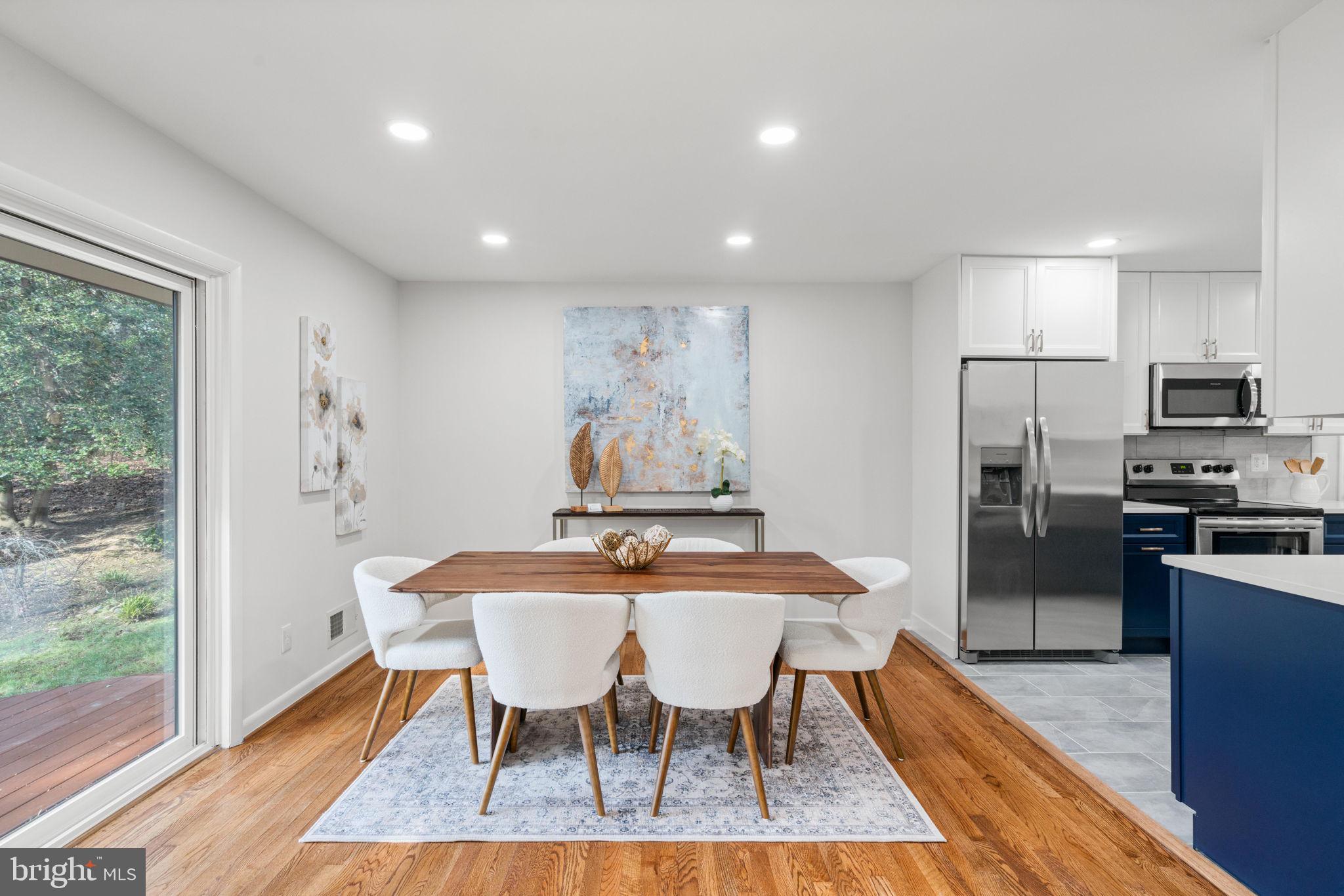RESTON - Residential