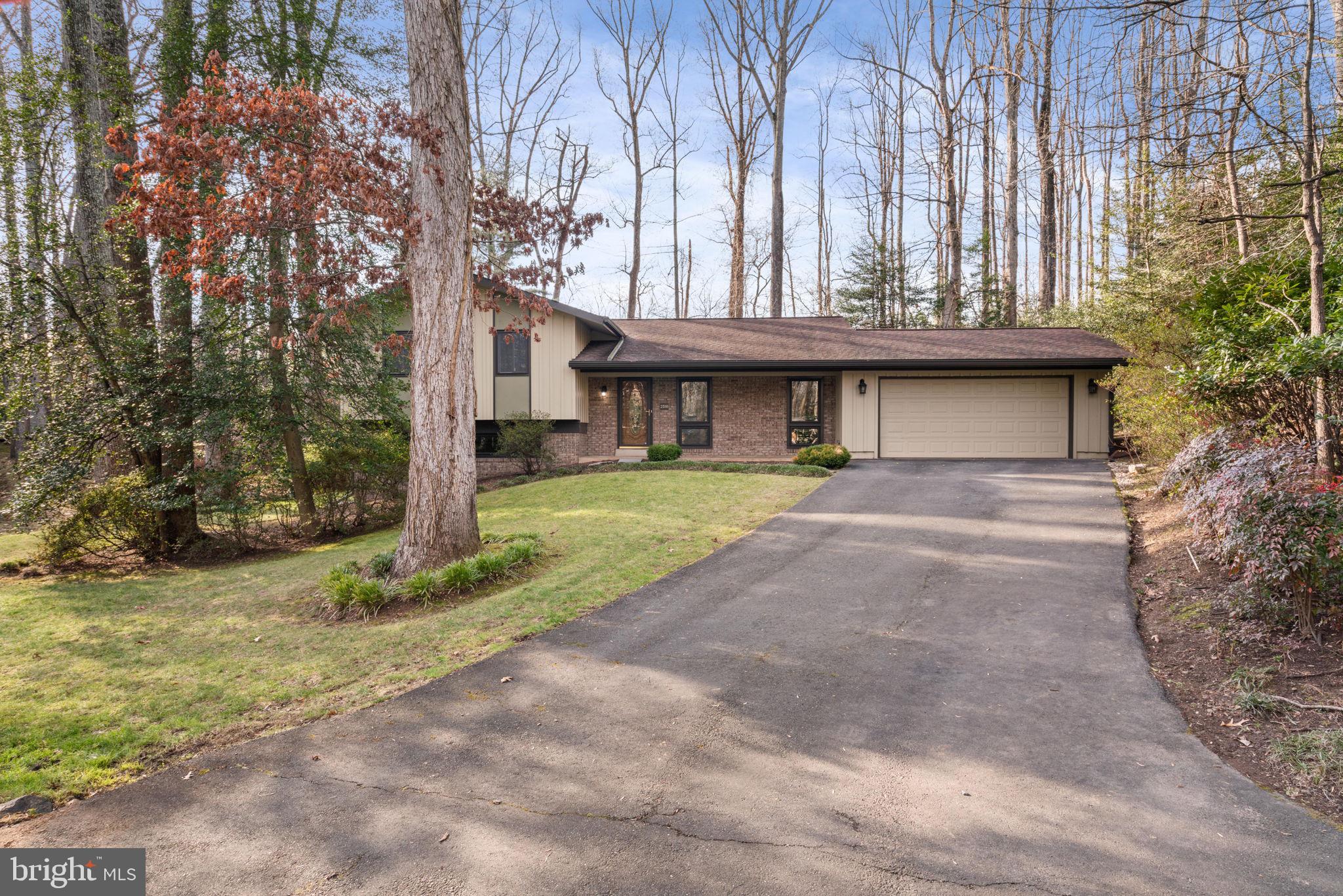 RESTON - Residential