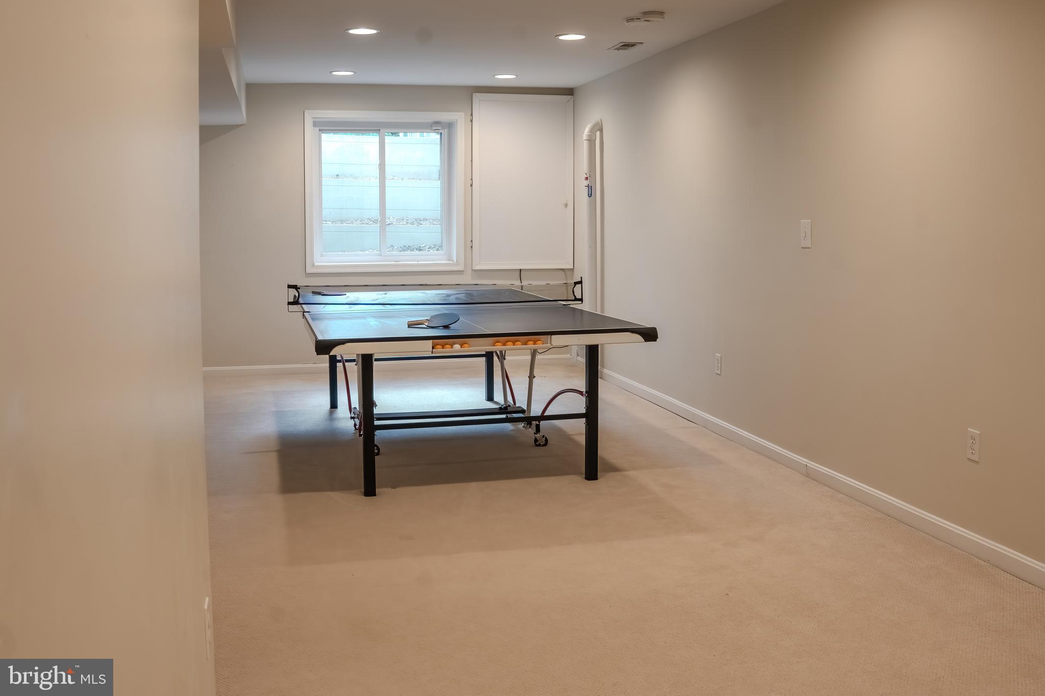 POTOMAC FARMS - Residential