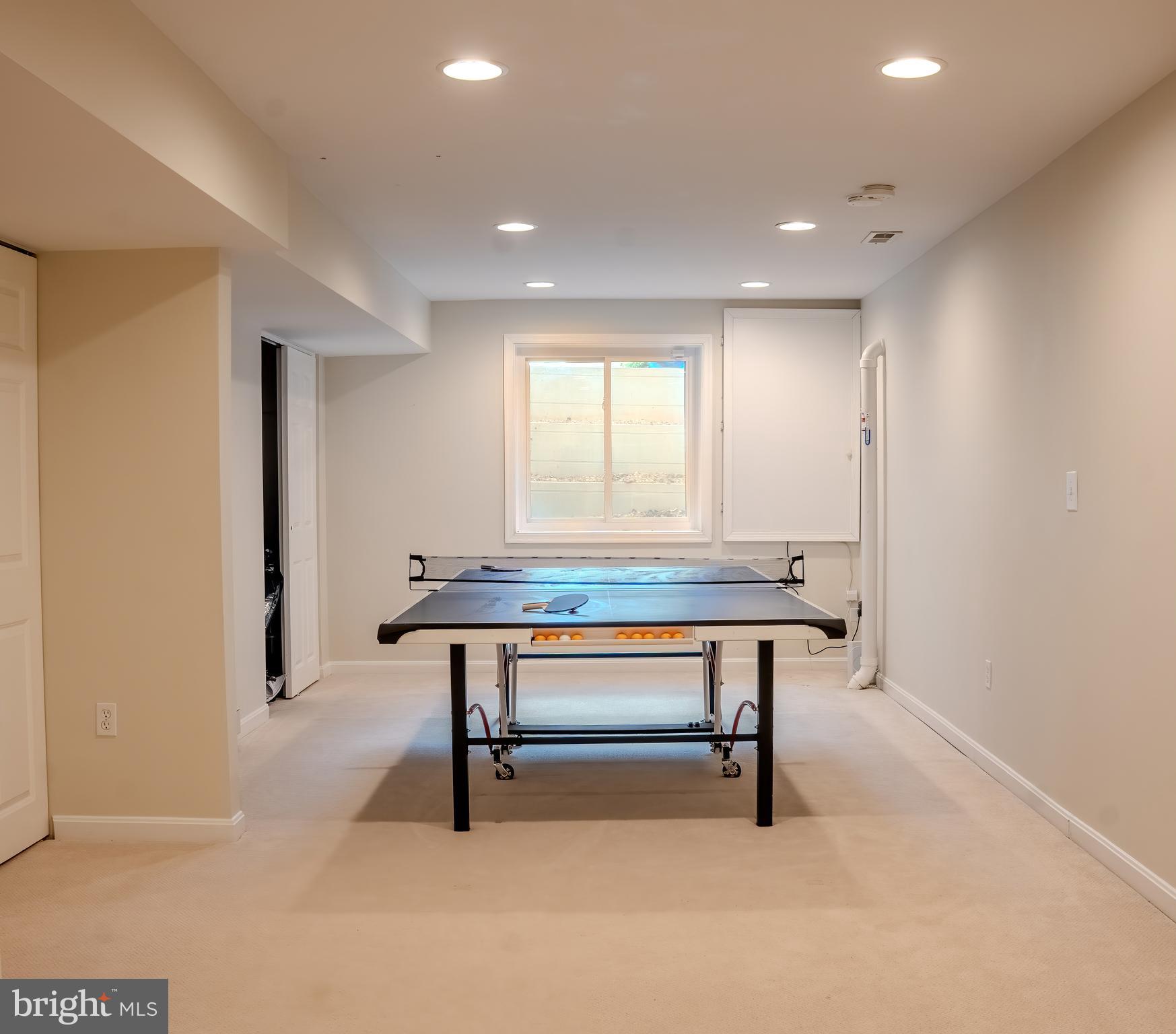 POTOMAC FARMS - Residential