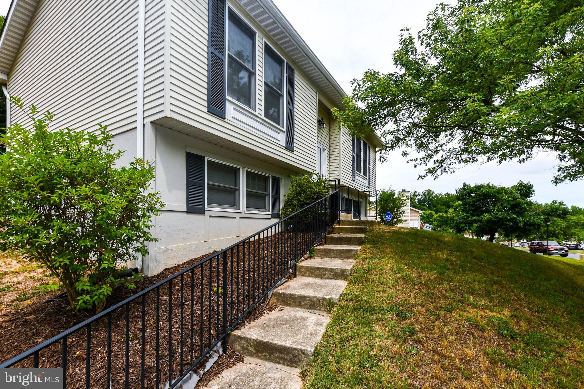 DISTRICT HEIGHTS - Residential